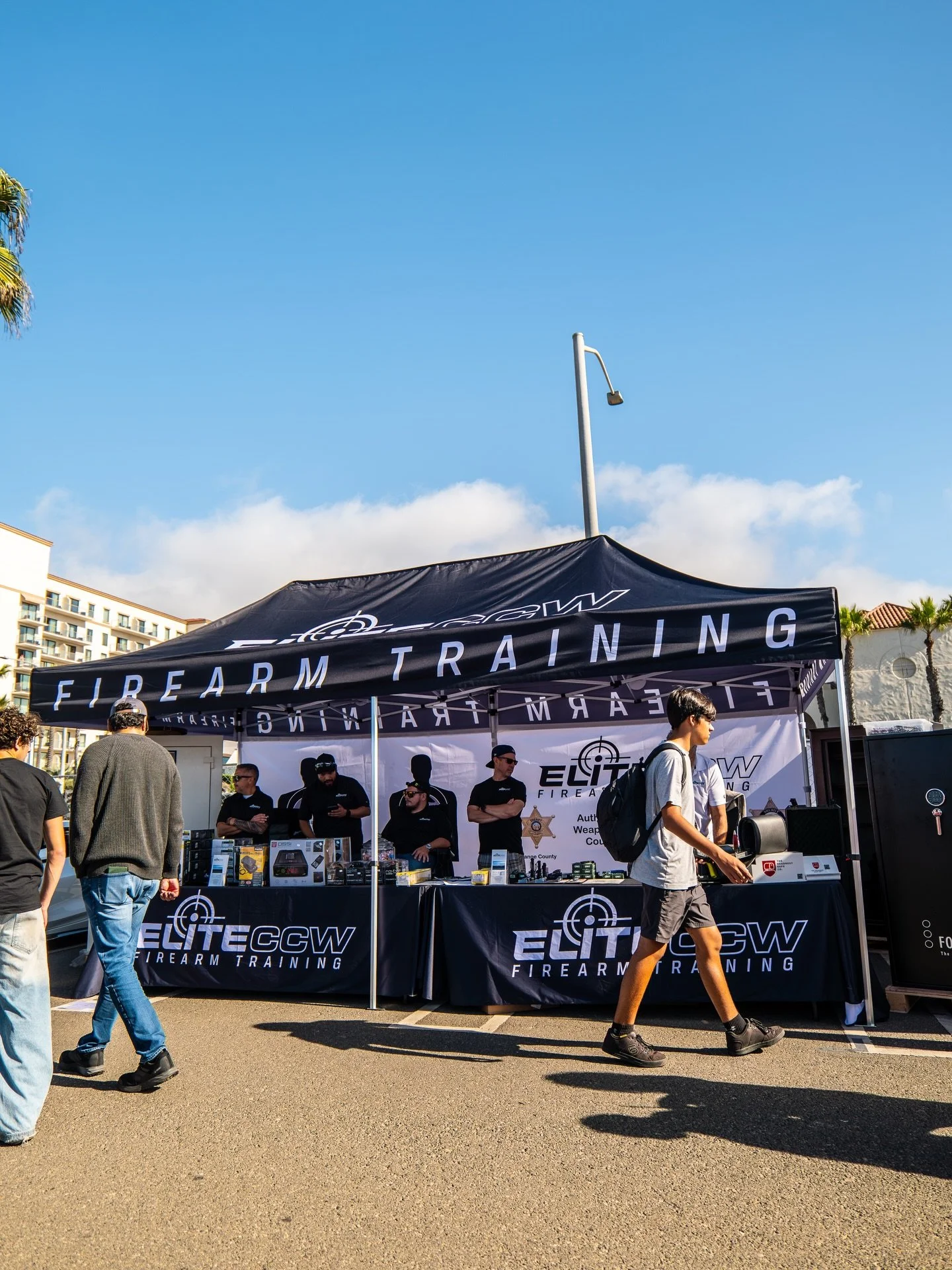 Always a pleasure having the team from @elite.ccw join us at Cars &lsquo;N Copters. If you are in the OC, be sure to give them a visit in Fountain Valley! Appreciate the continued support guys! 

Cars &lsquo;N Copters 2025 was presented by @torklaw a