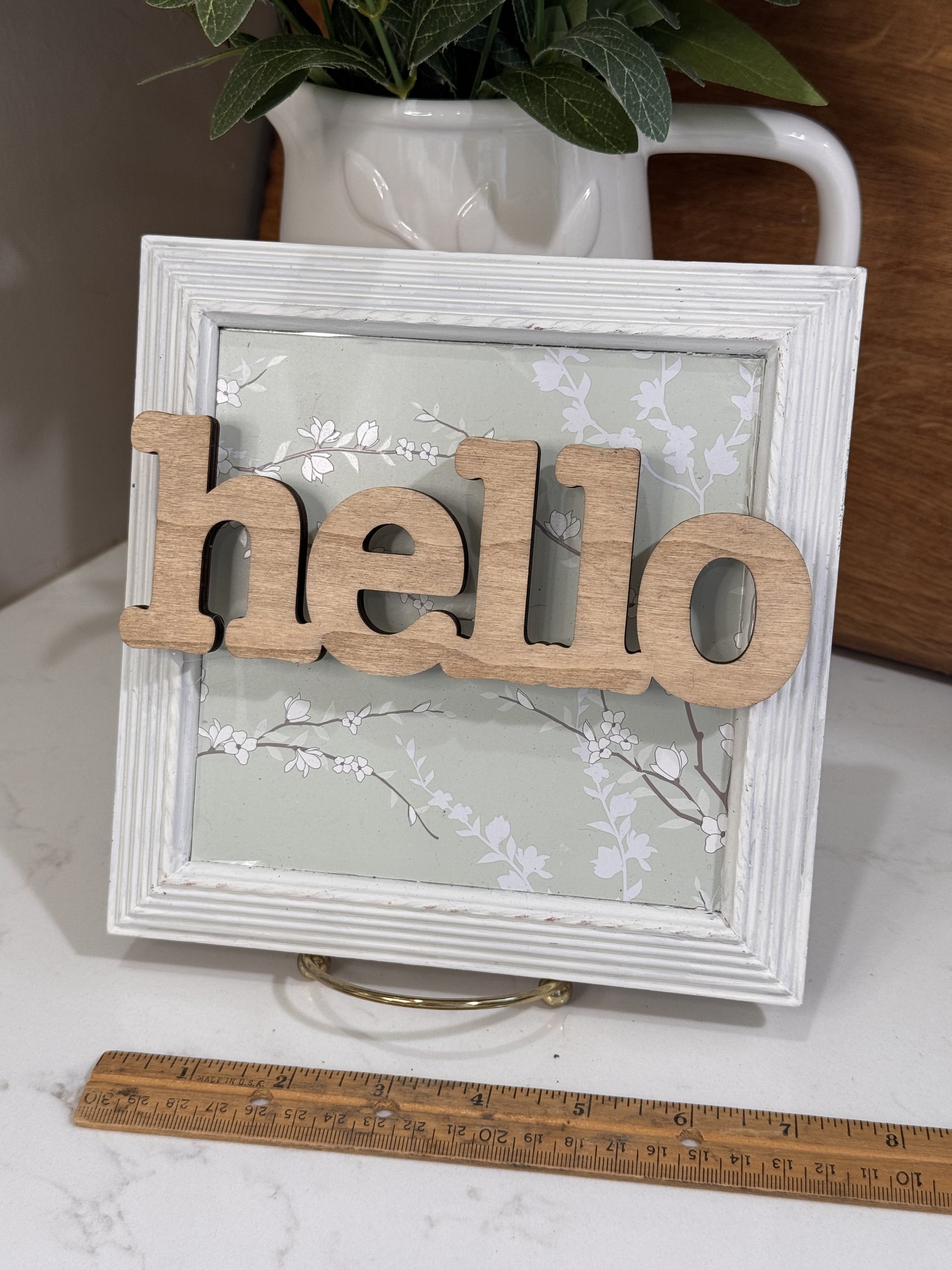 Hello Spring Wall Decor