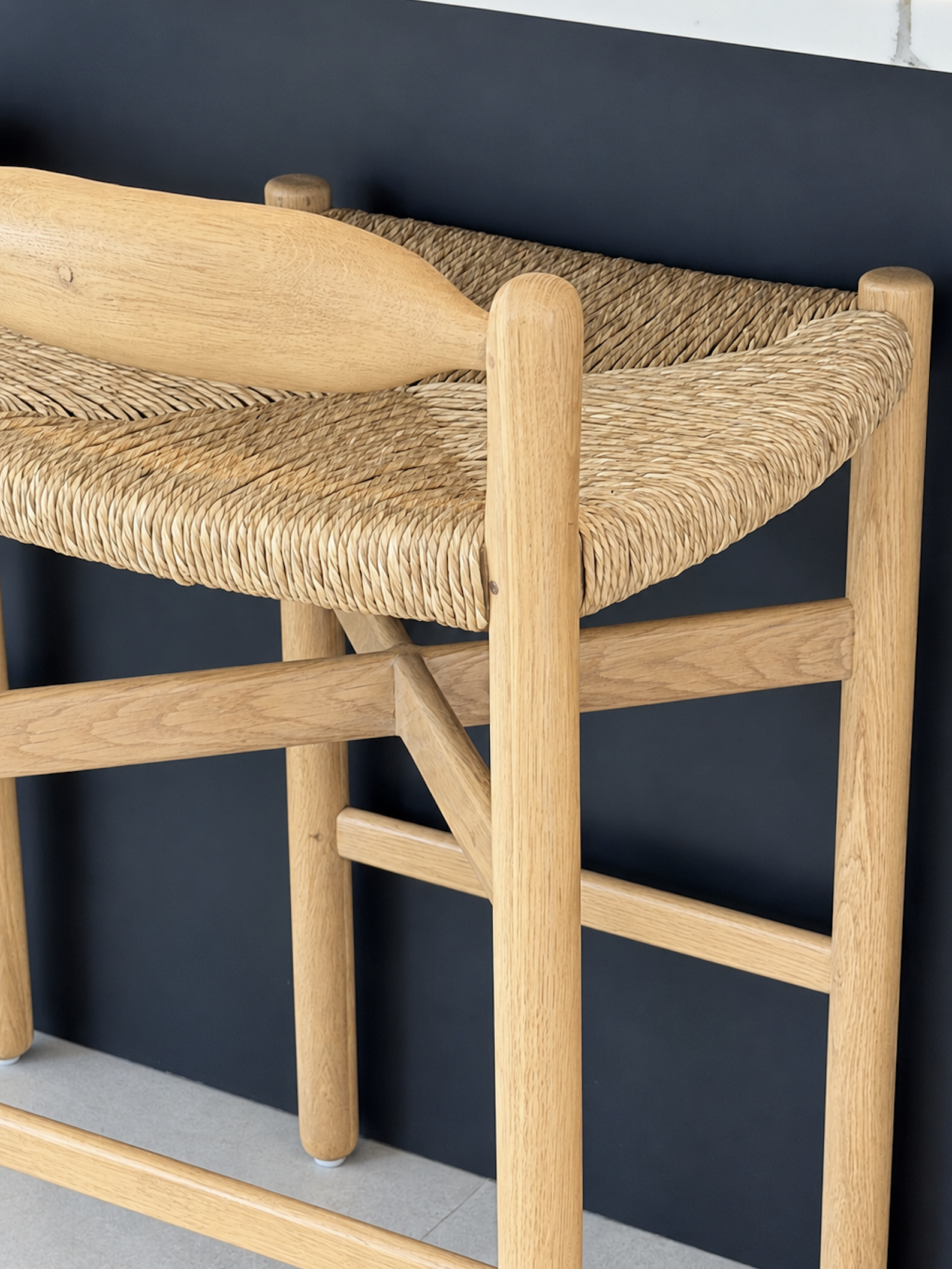 8 cliff chair.png