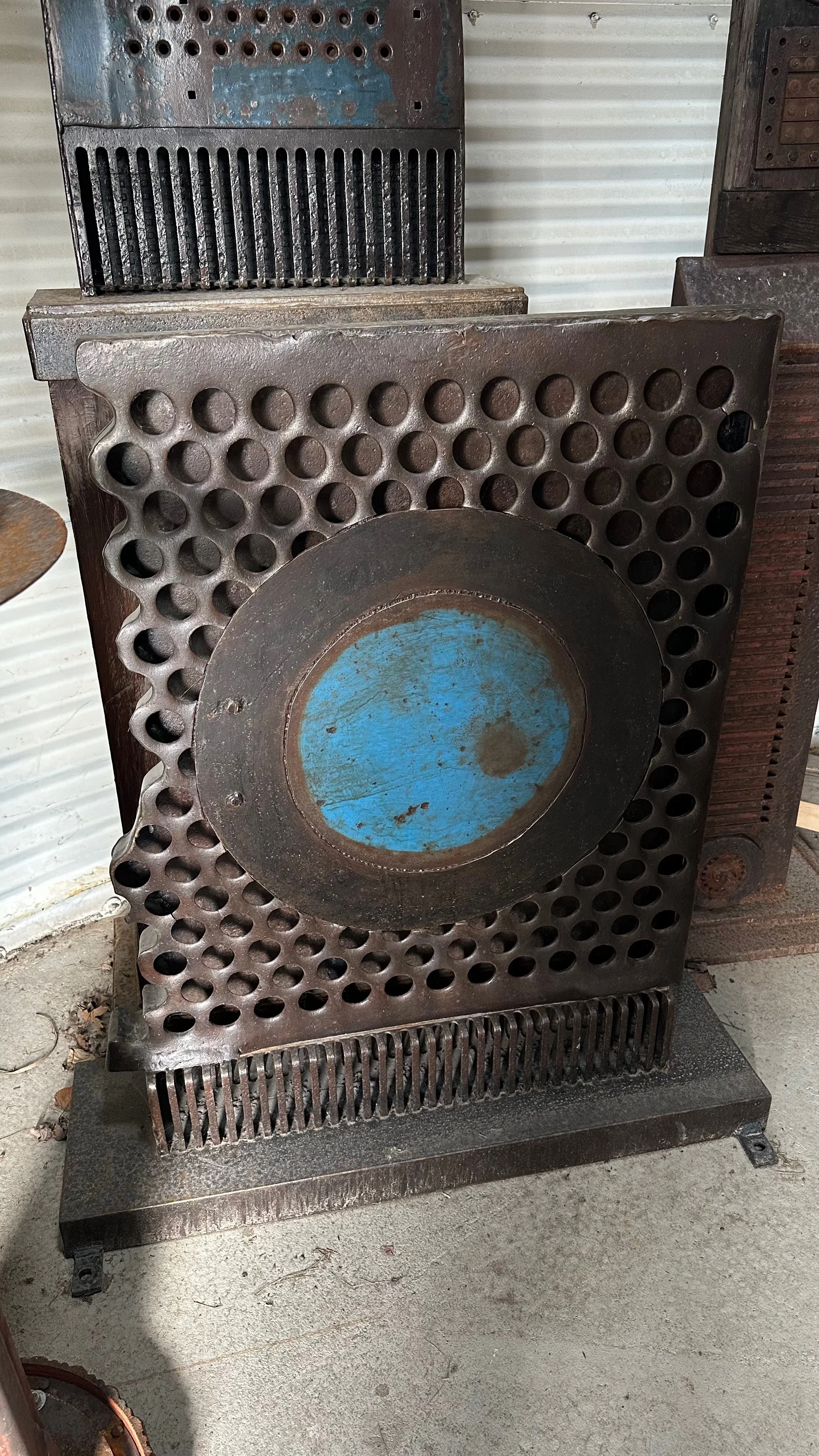 Between The Moonlight