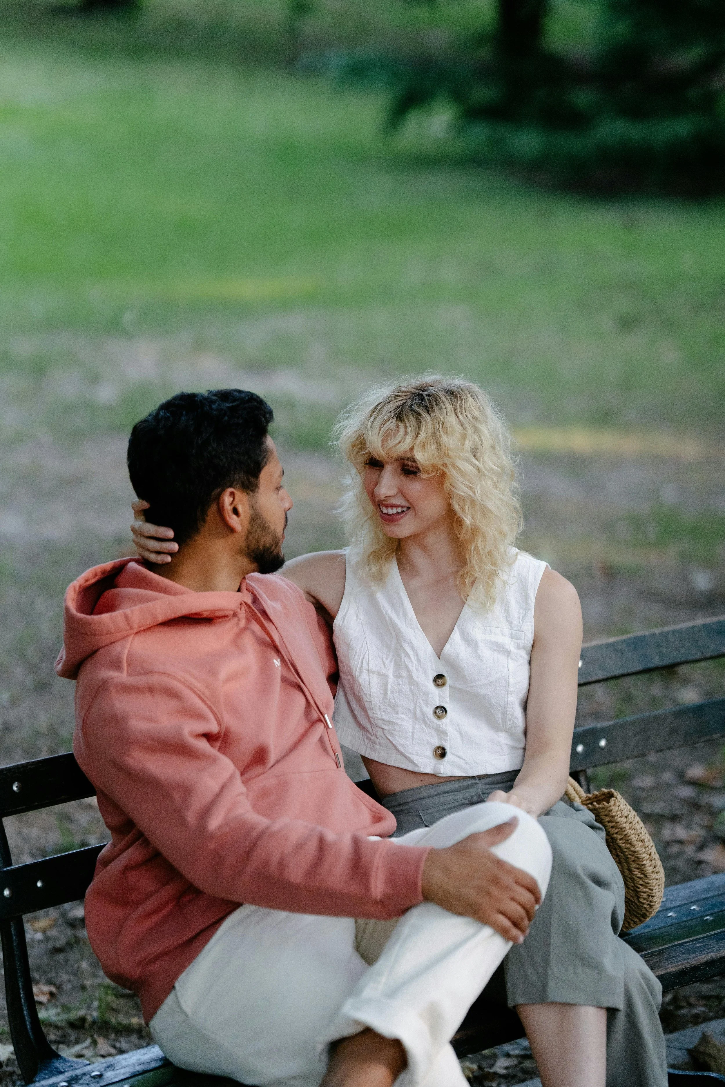 25 questions you can ask to build emotional intimacy