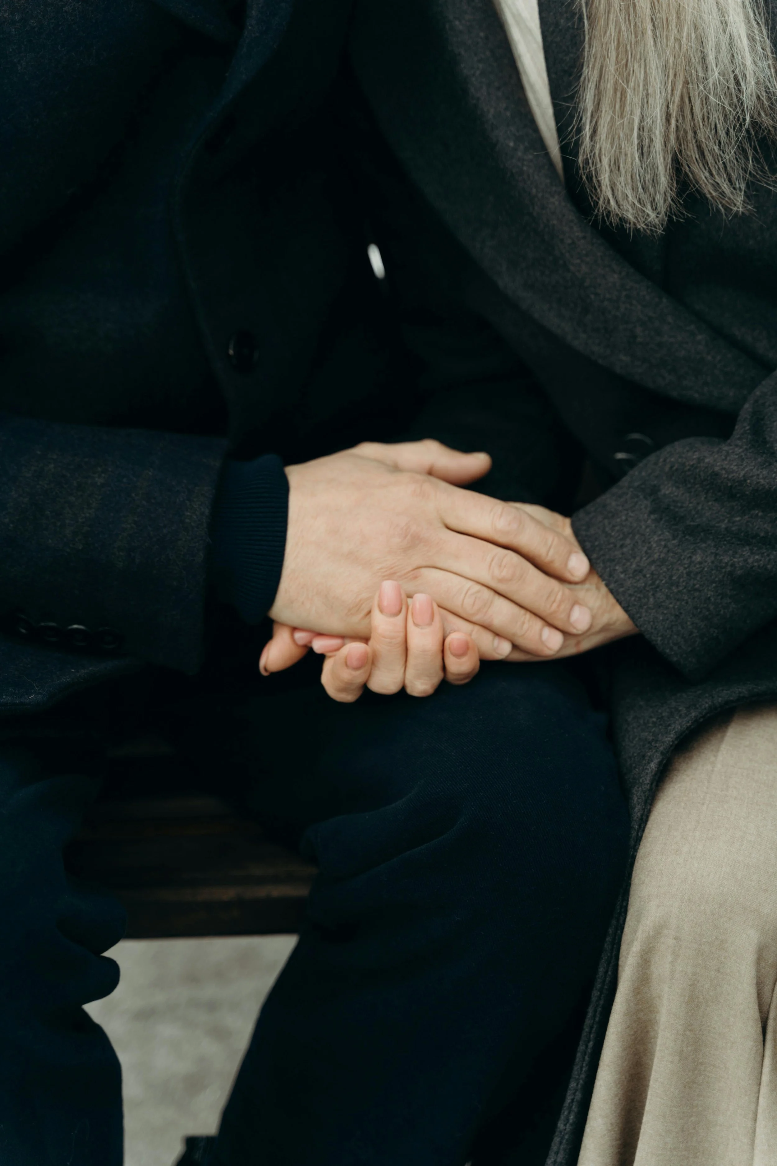 Non-verbal ways to build emotional intimacy