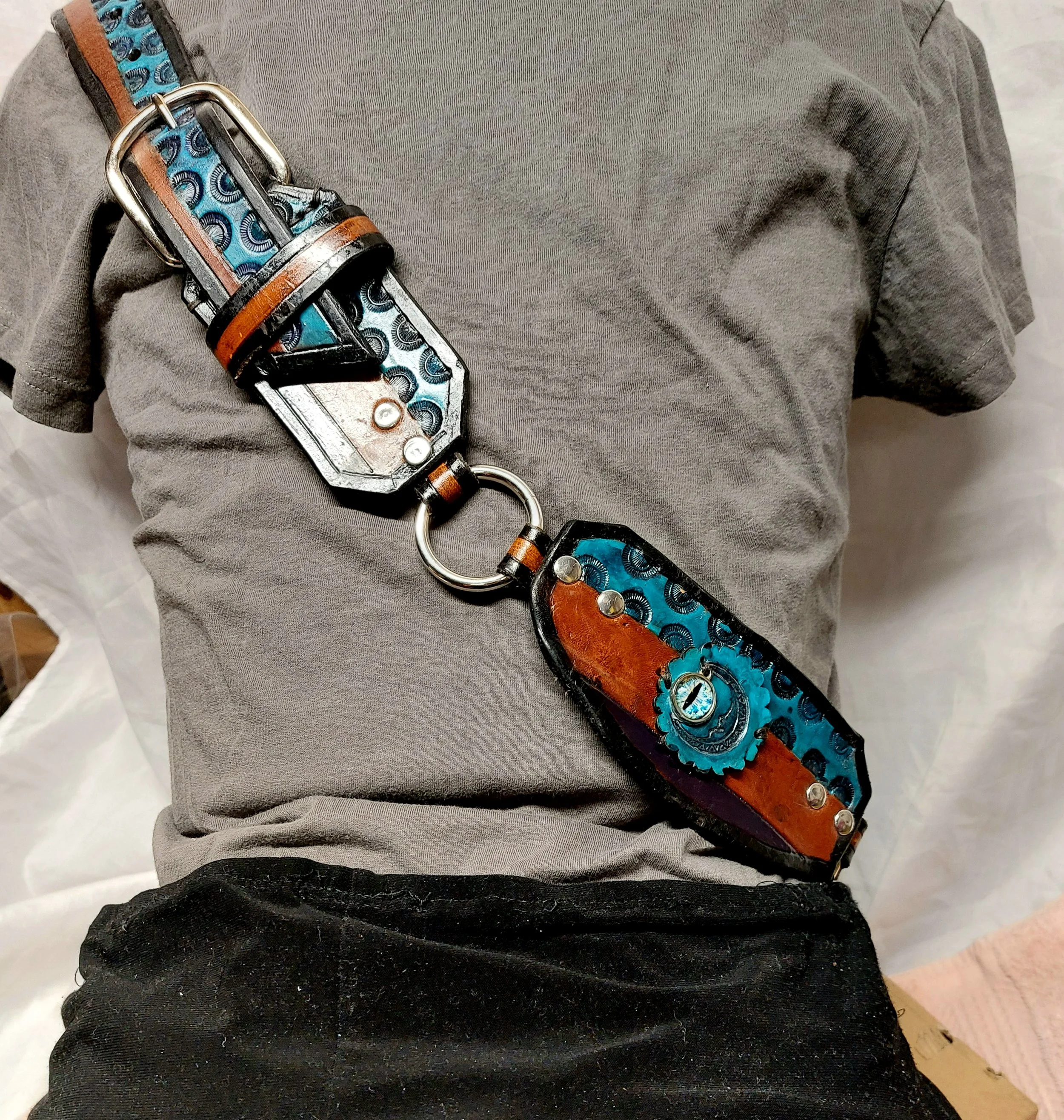 ouja wiccan teal baldric back view.jpg