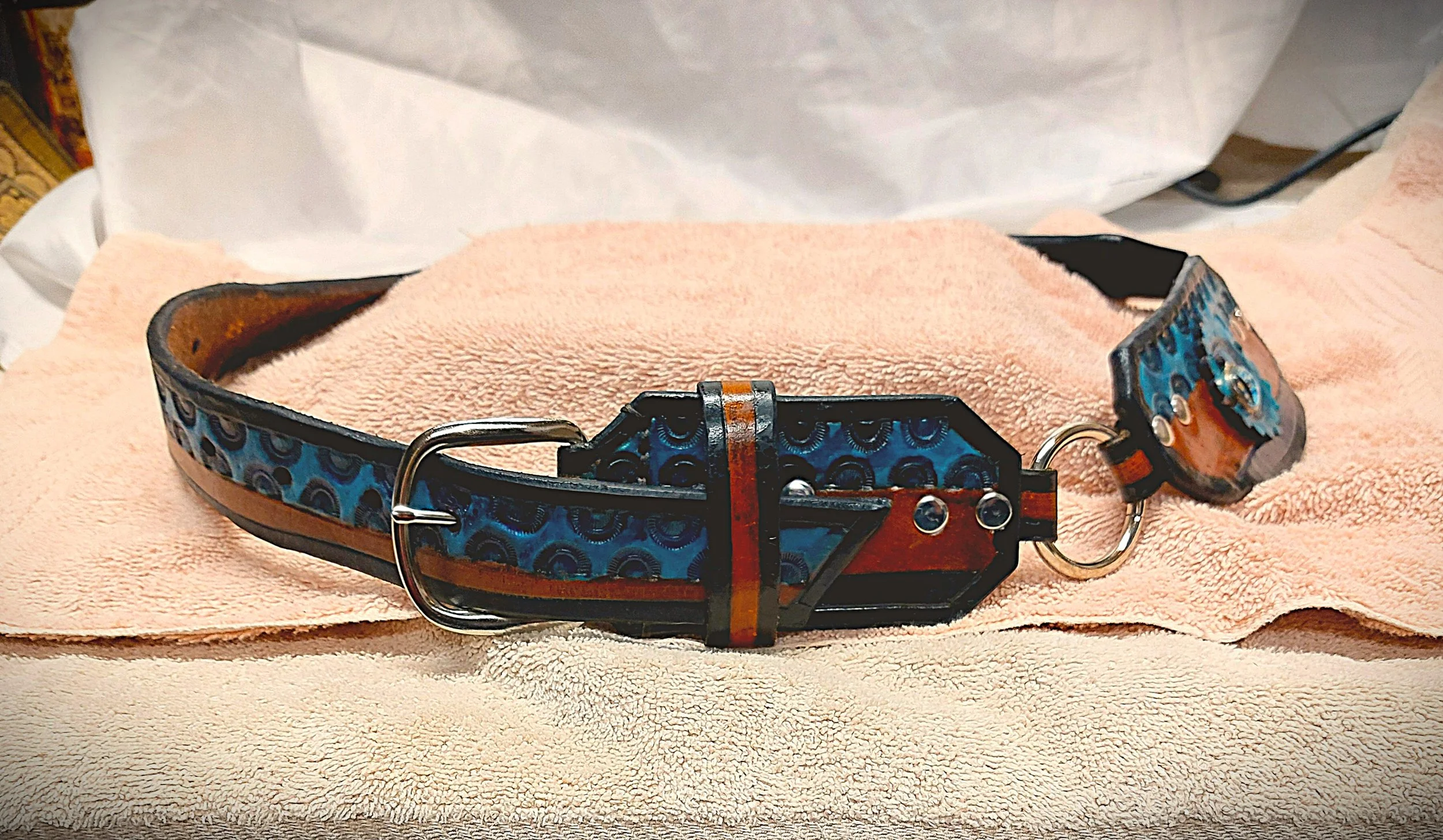 ouja wiccan teal belt out front detail.jpg