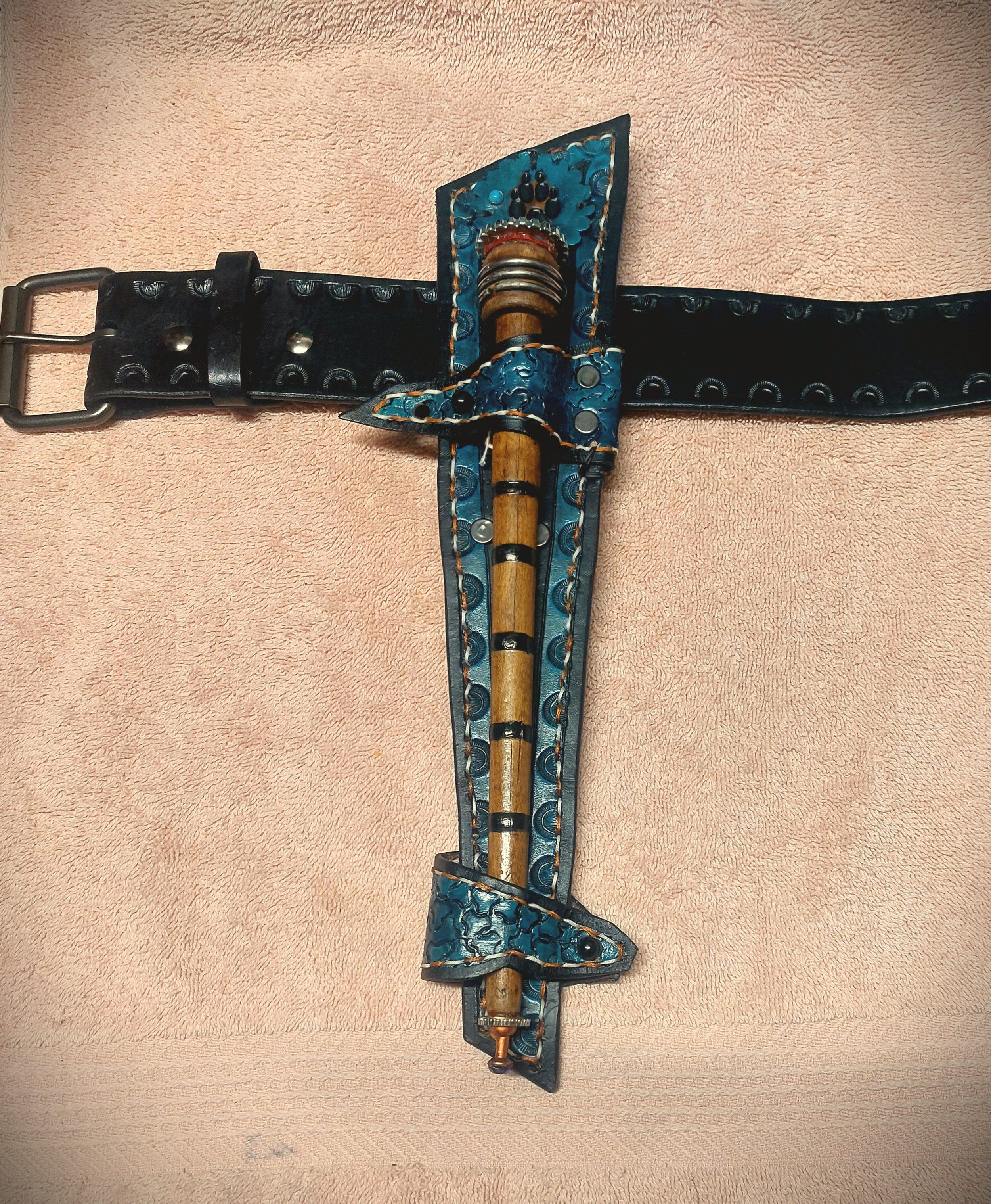ss holster ss Wolfie with belt.jpg