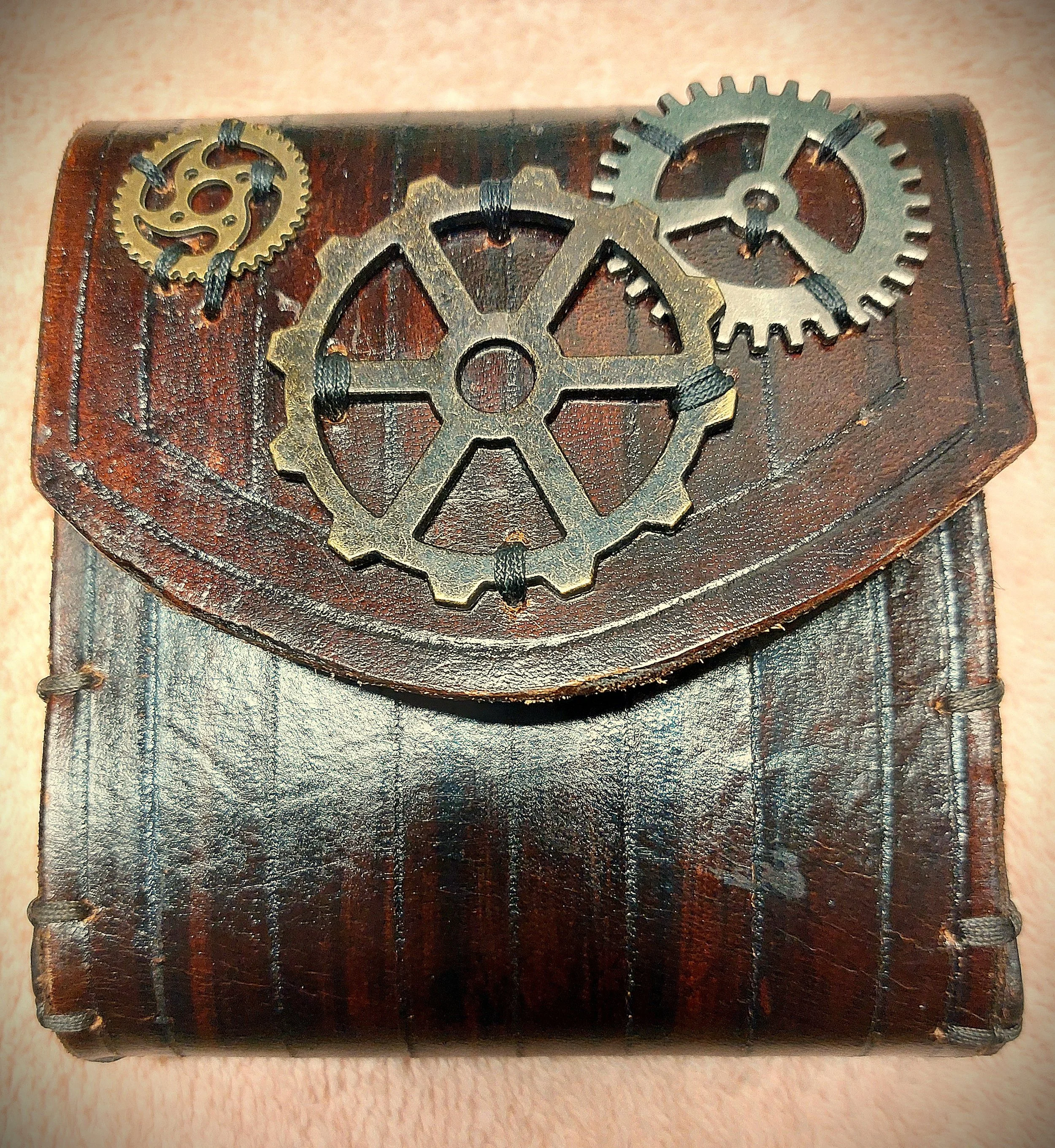 pouch org sz cog flap detail.jpg