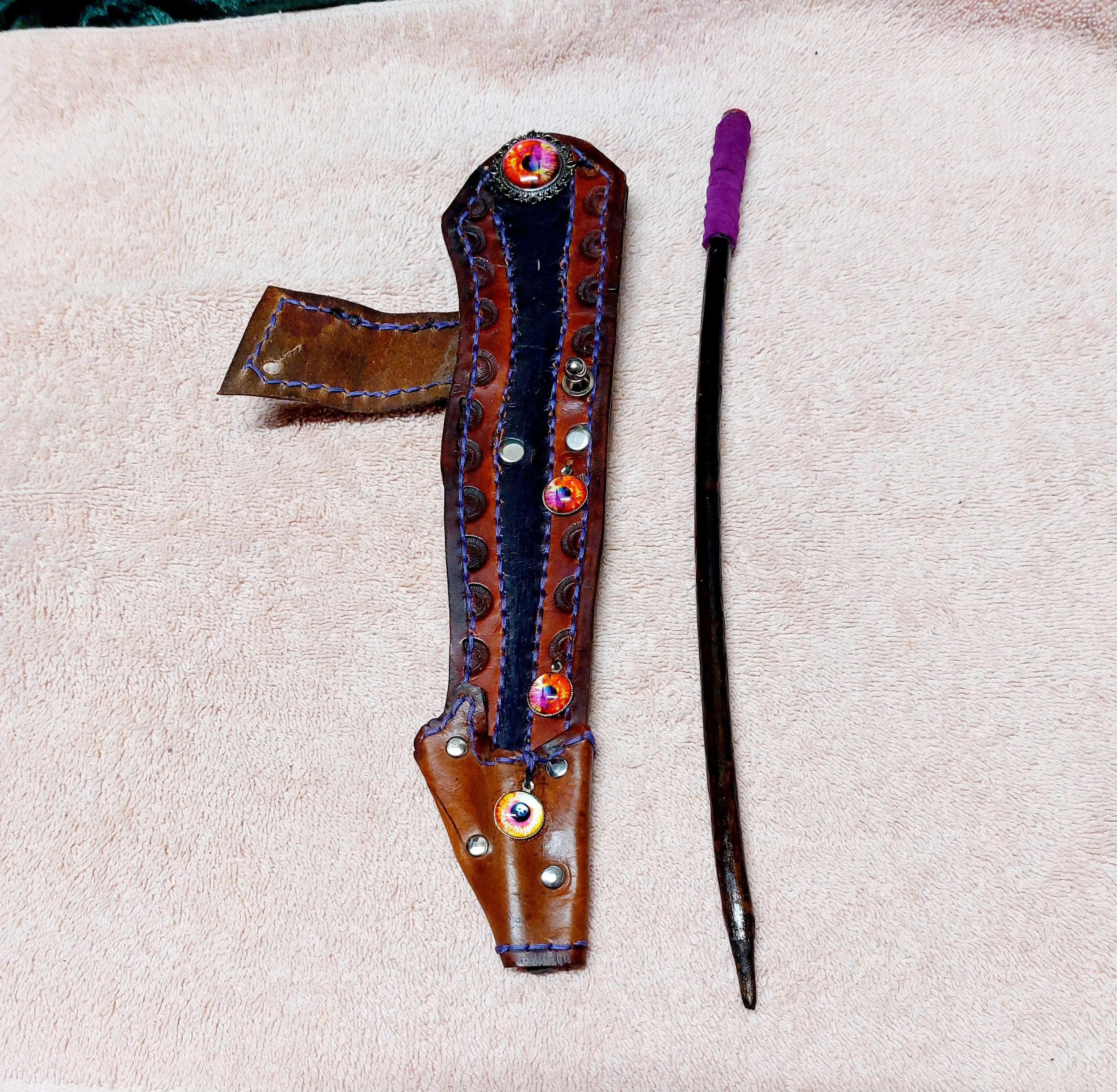 holster dragon eyes set side by side.jpg