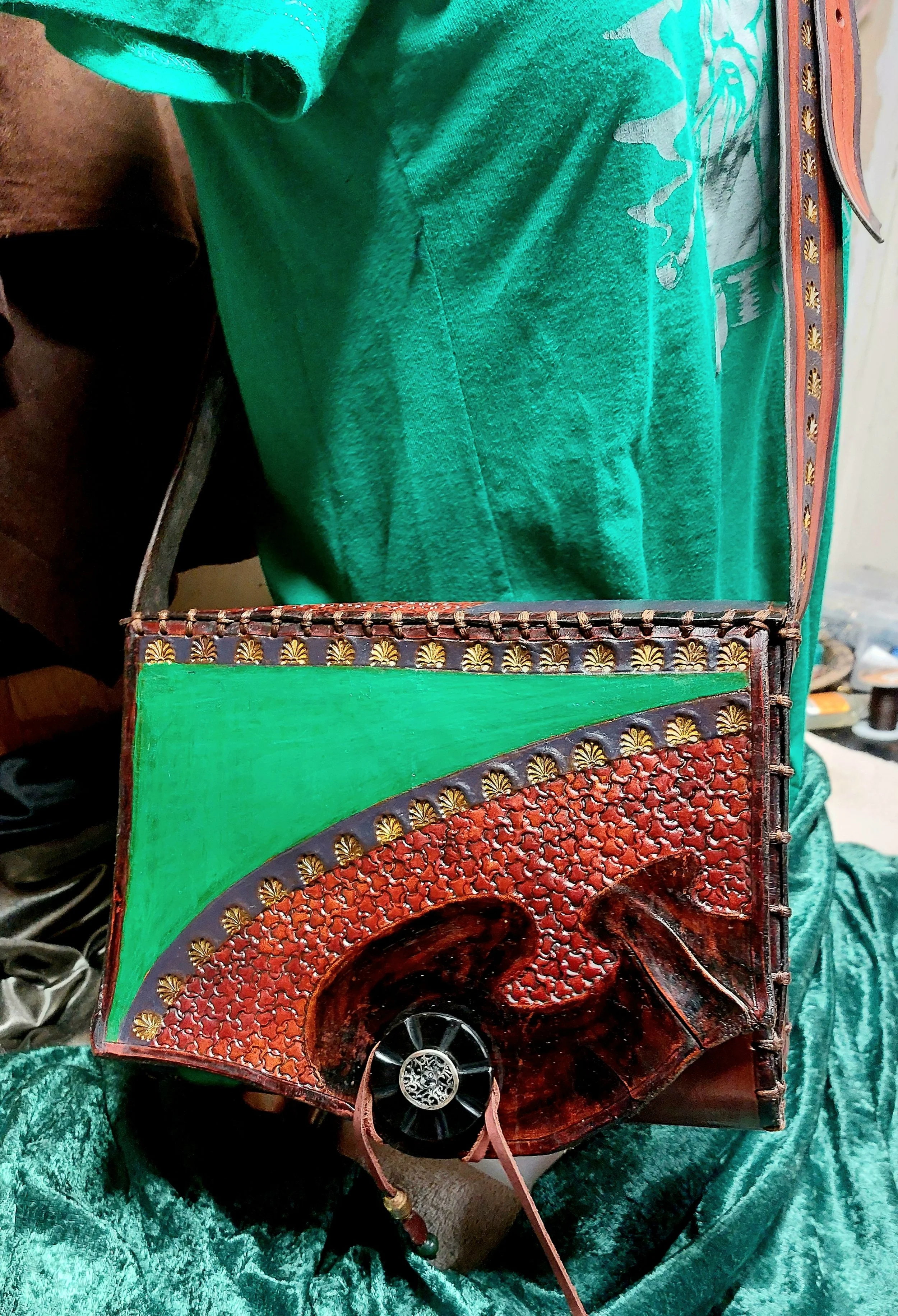 Art Noveau French Curve Carve Messenger/Day Bag