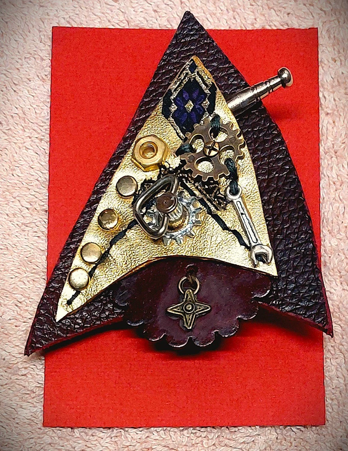 Steamtrek Delta Communicator Engineering Badge 26 Unique 3