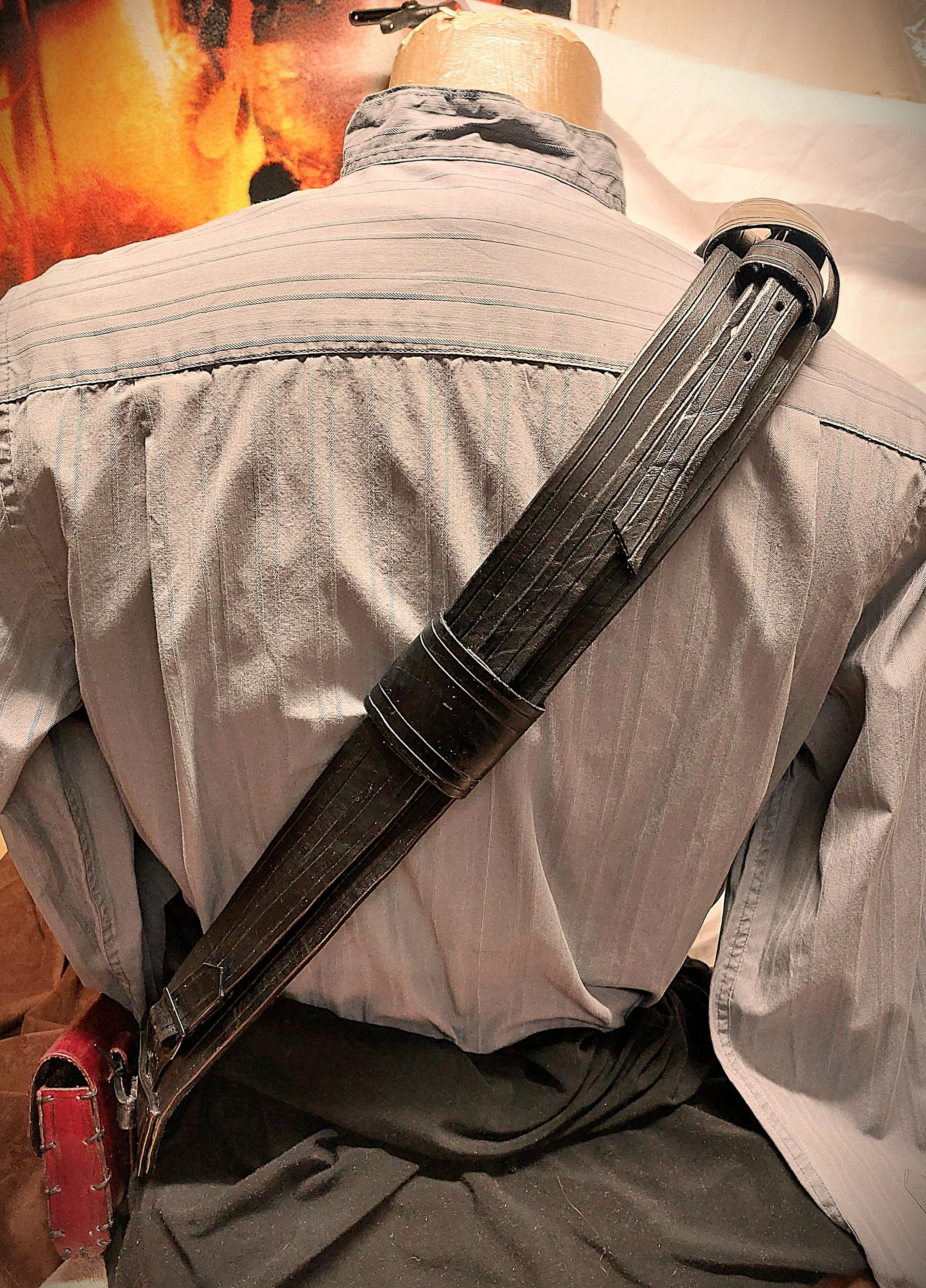 gal knight battle baldric back manne hip loaded good.jpg