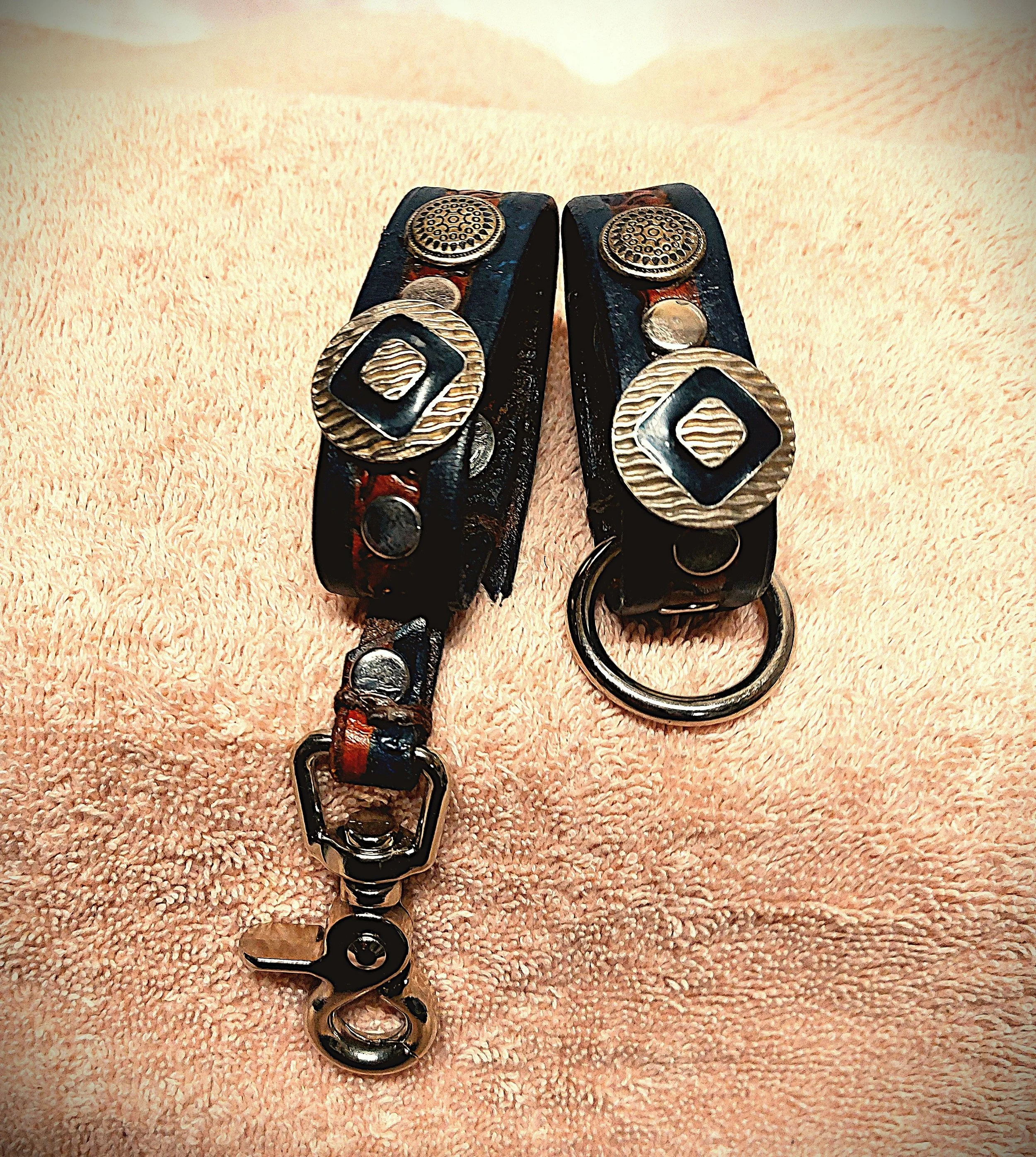 handcuffs sil vin butt side by side retouch.jpg