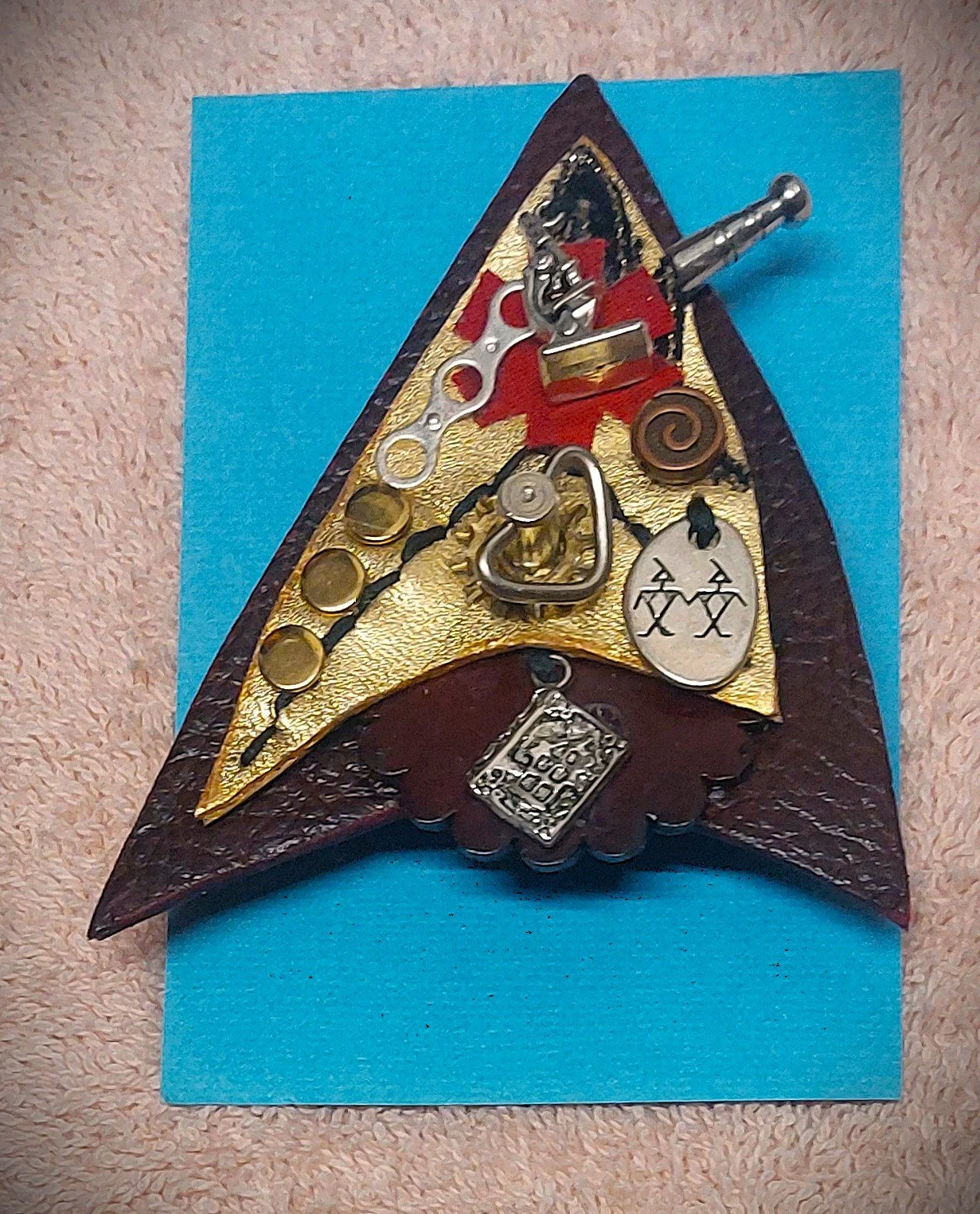 Steamtrek Delta Communicator Medical Officer Badge 26 Unique 1