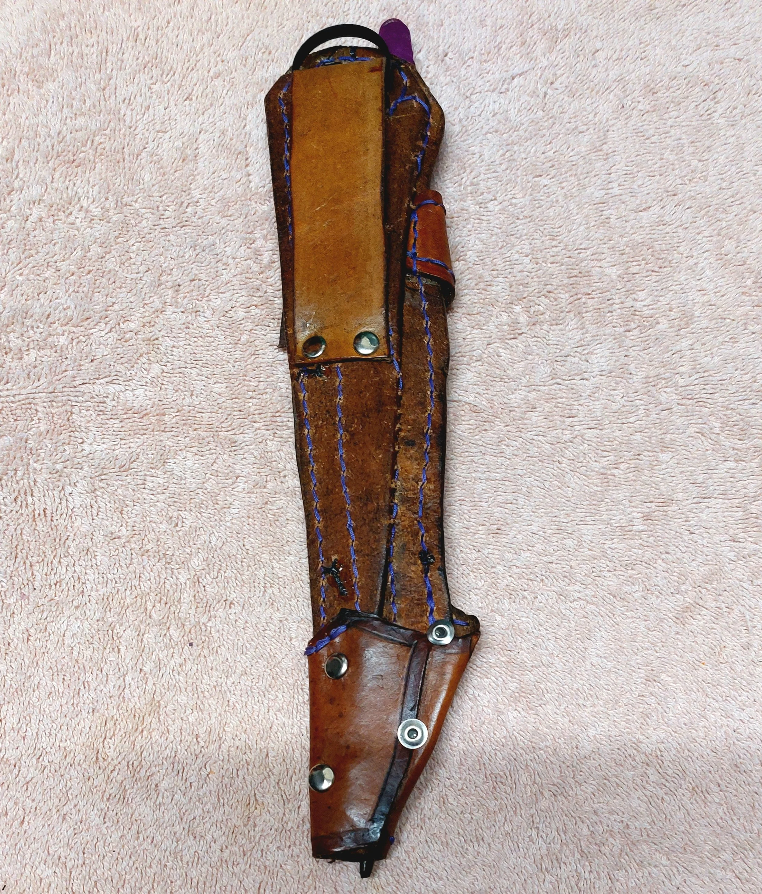 holster dragon eyes set back detail.jpg