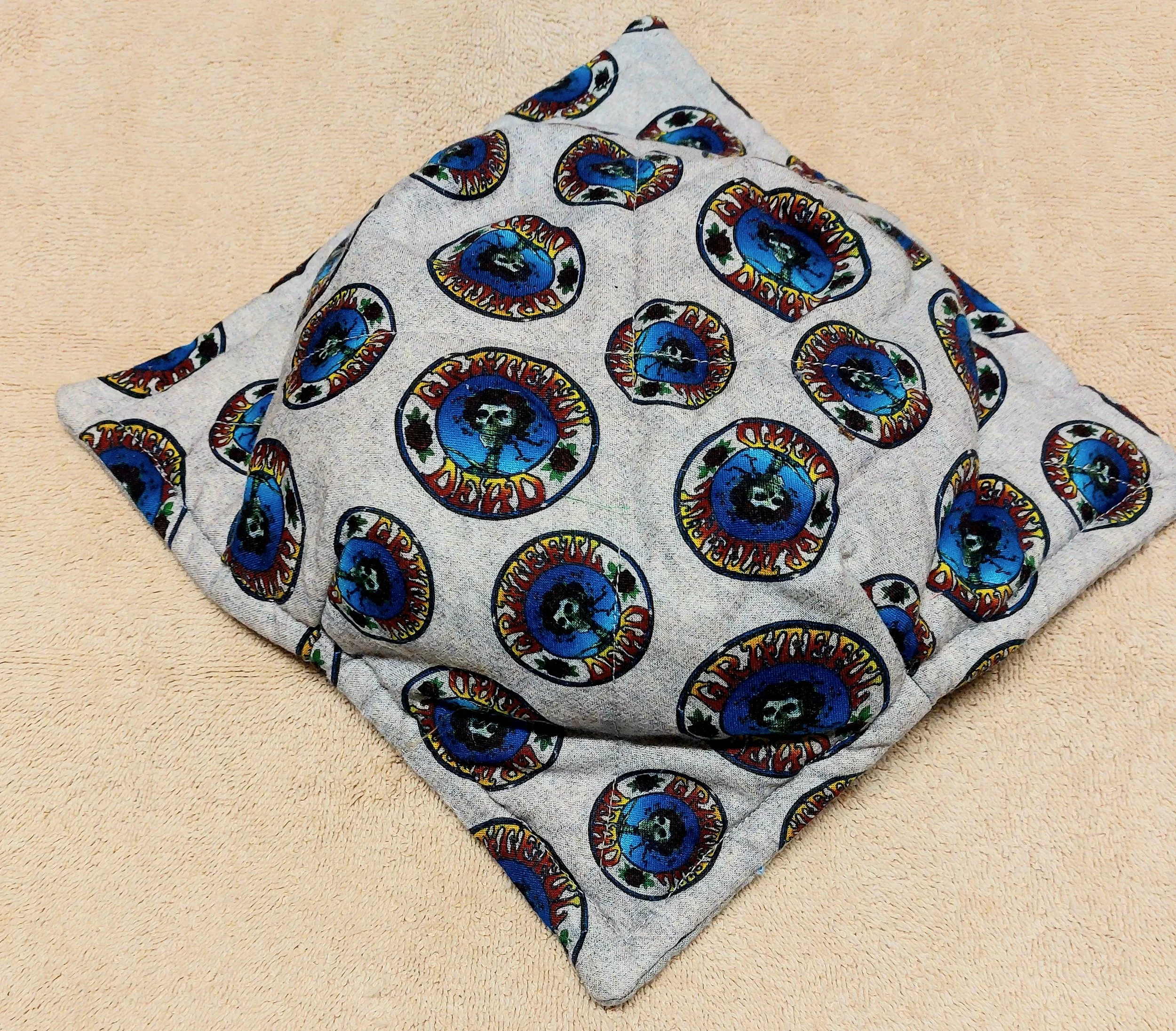 Grateful Dead Skulls and Roses (Bertha) Large Microwaveable Bowl Cozy