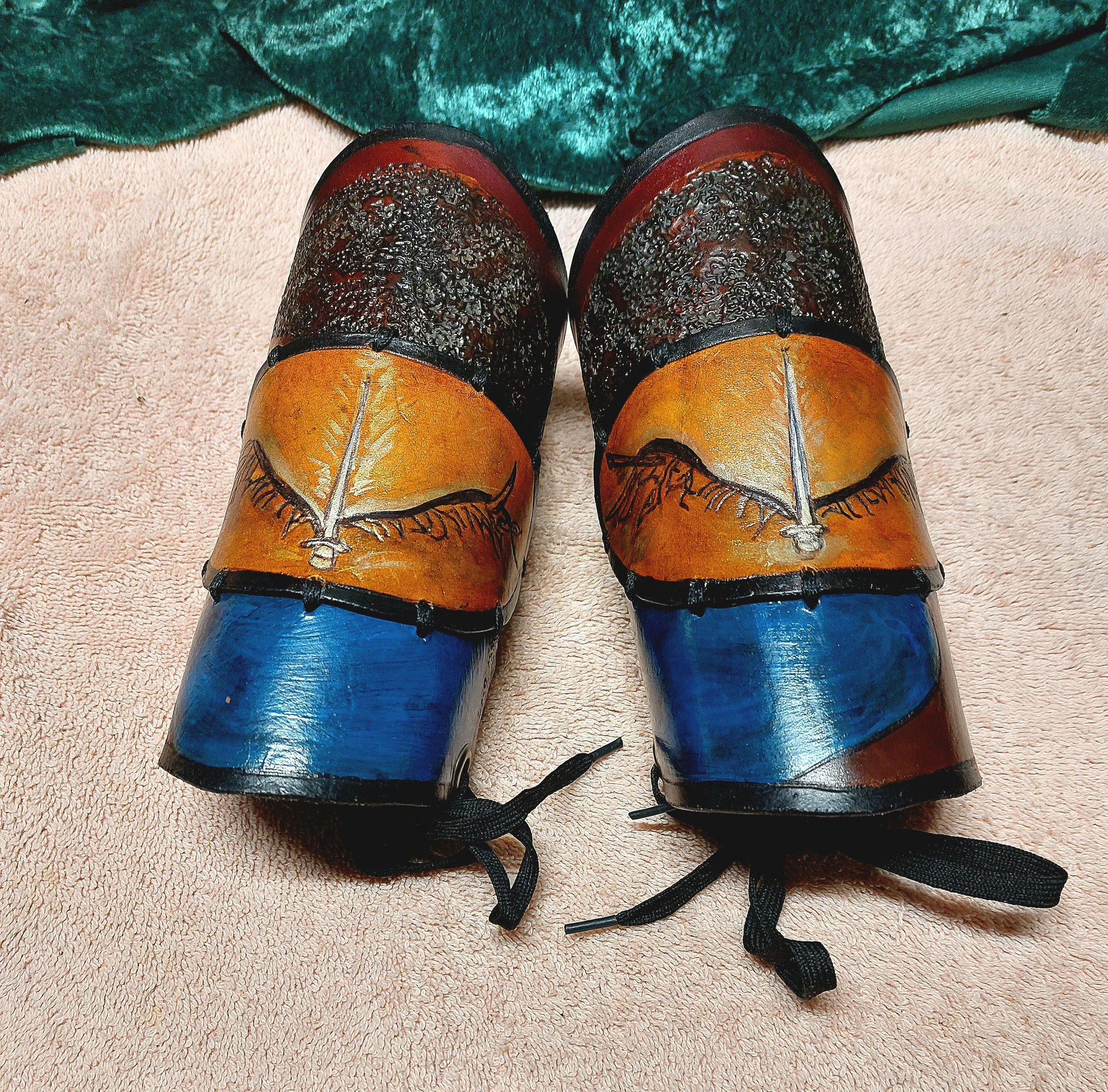 arm bracers angel side by side flat.jpg