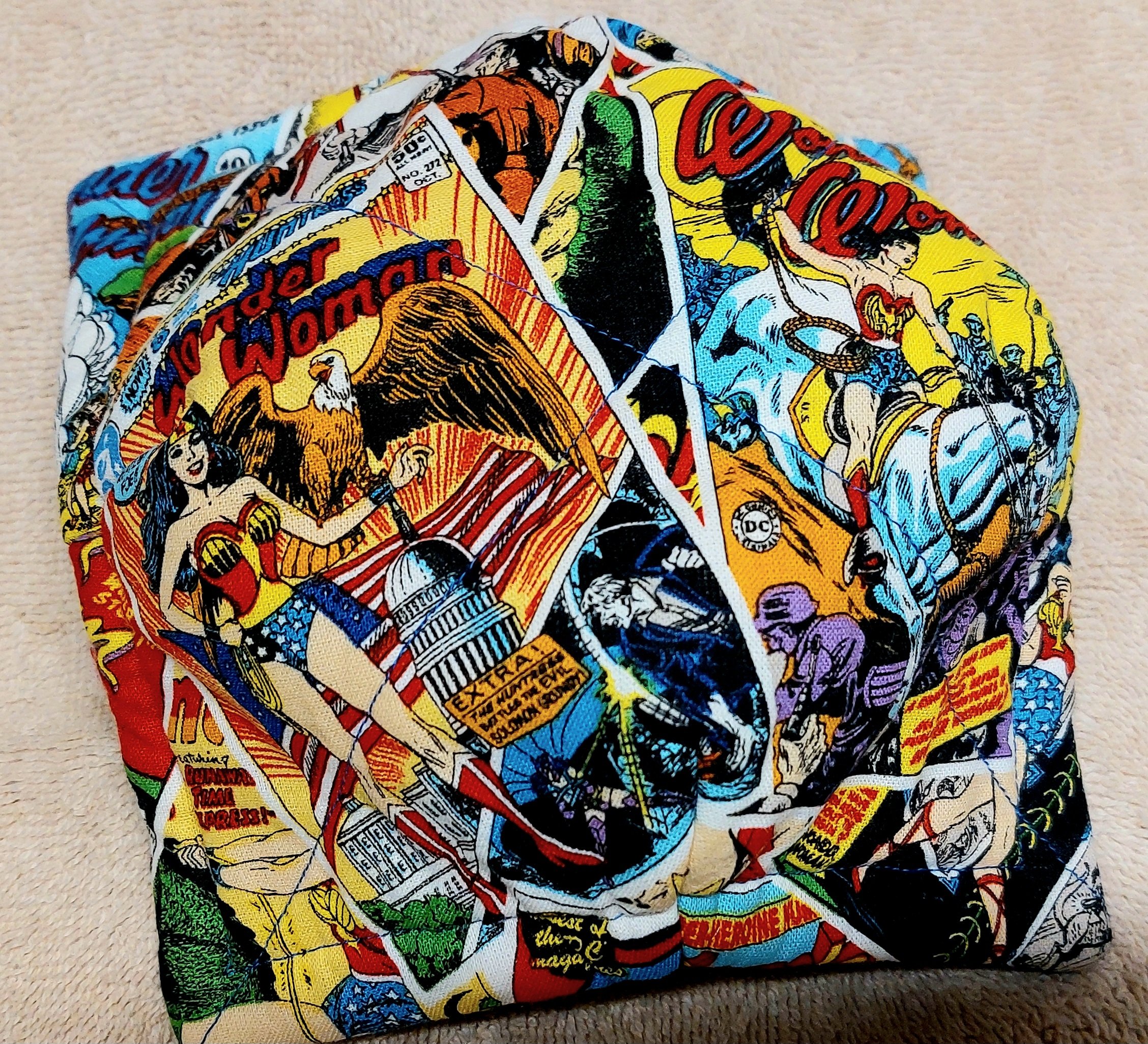 Wonder Woman Comic Book Covers Small Microwaveable Bowl Cozy