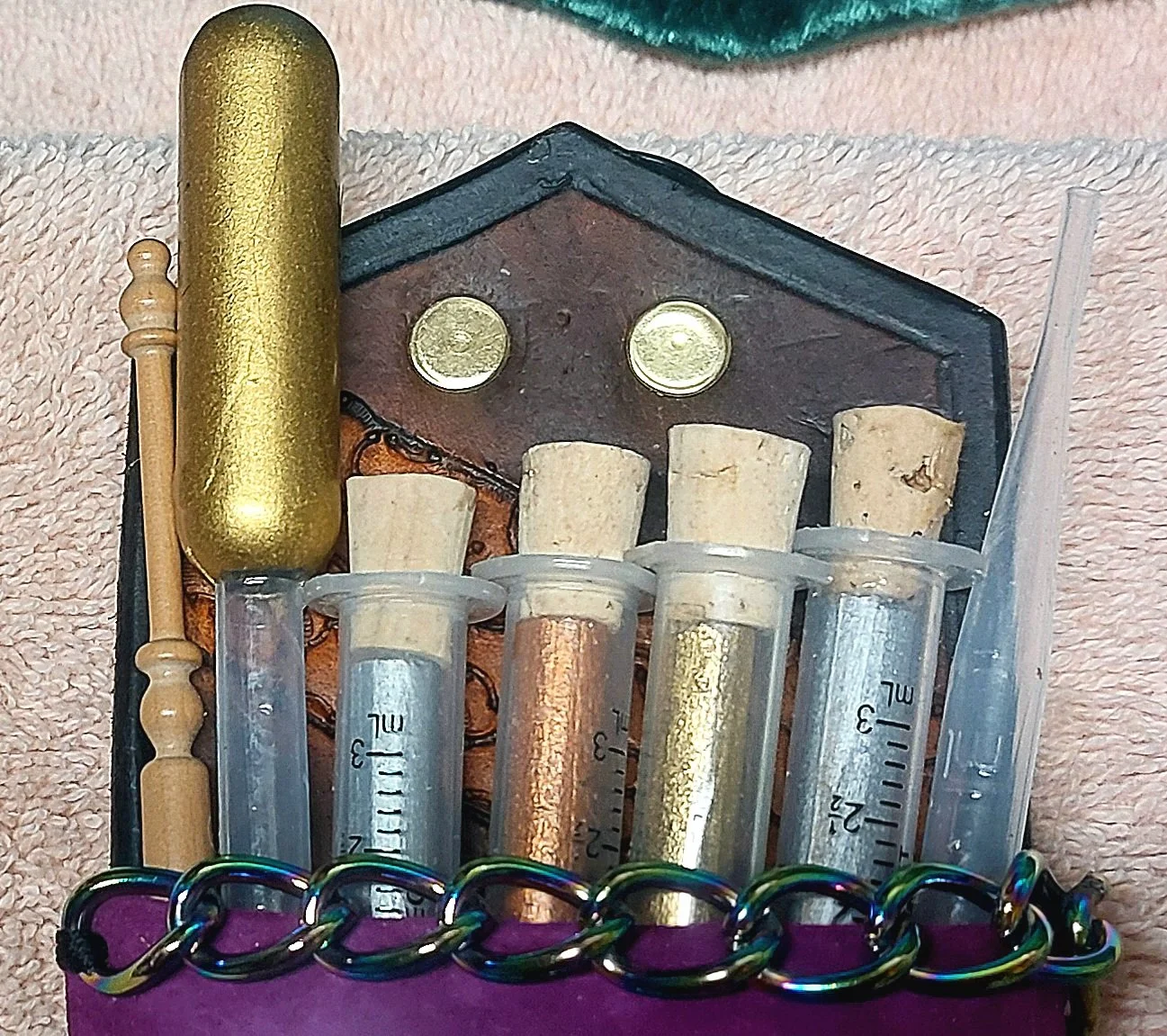 ftk alc magic top detail.jpg