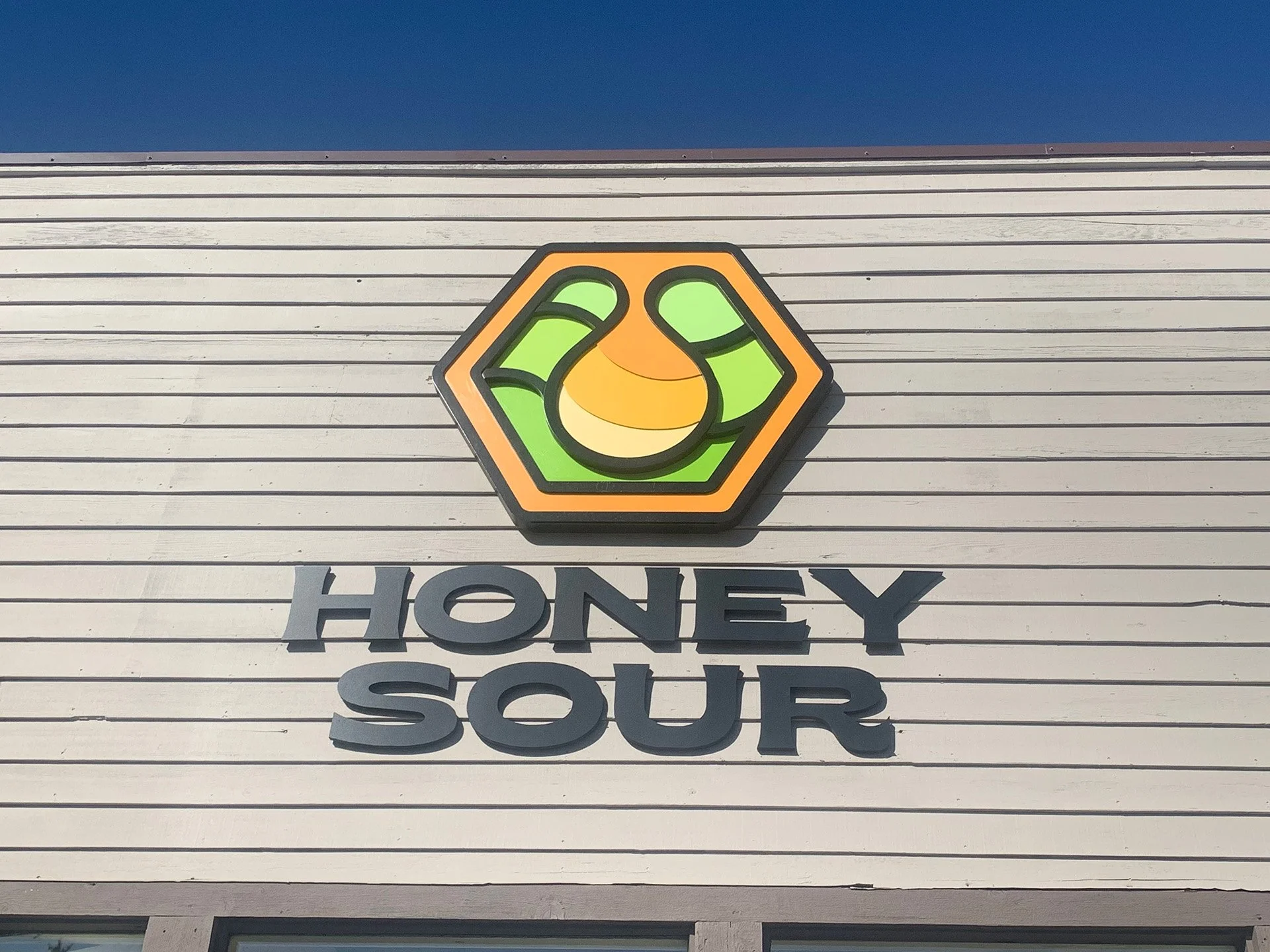 honeysourroutedsign.jpg