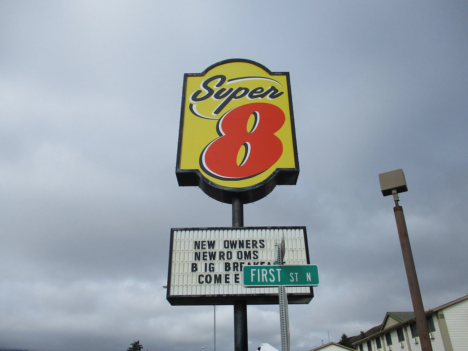 super8polesign.jpg