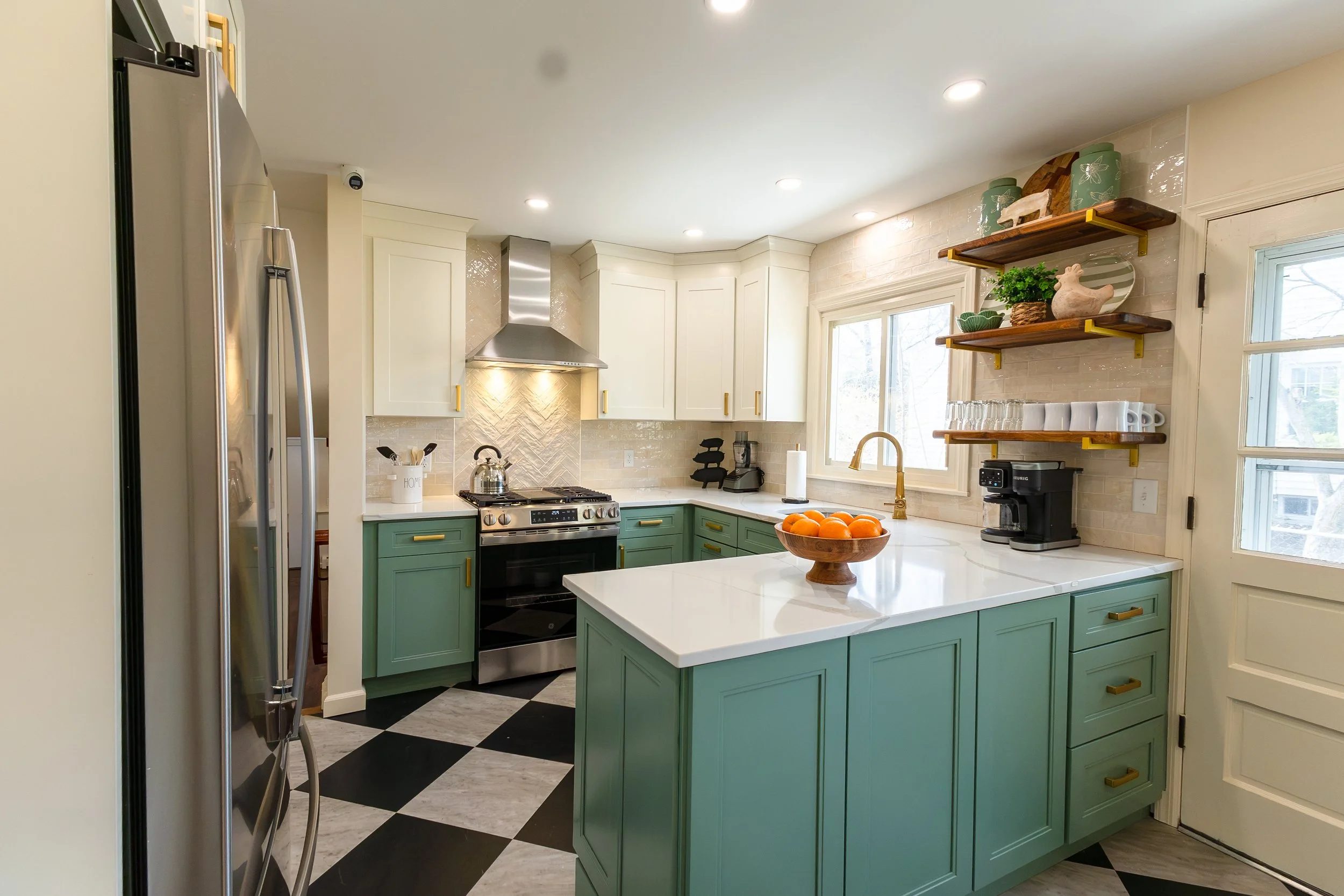 kitchen3.jpg