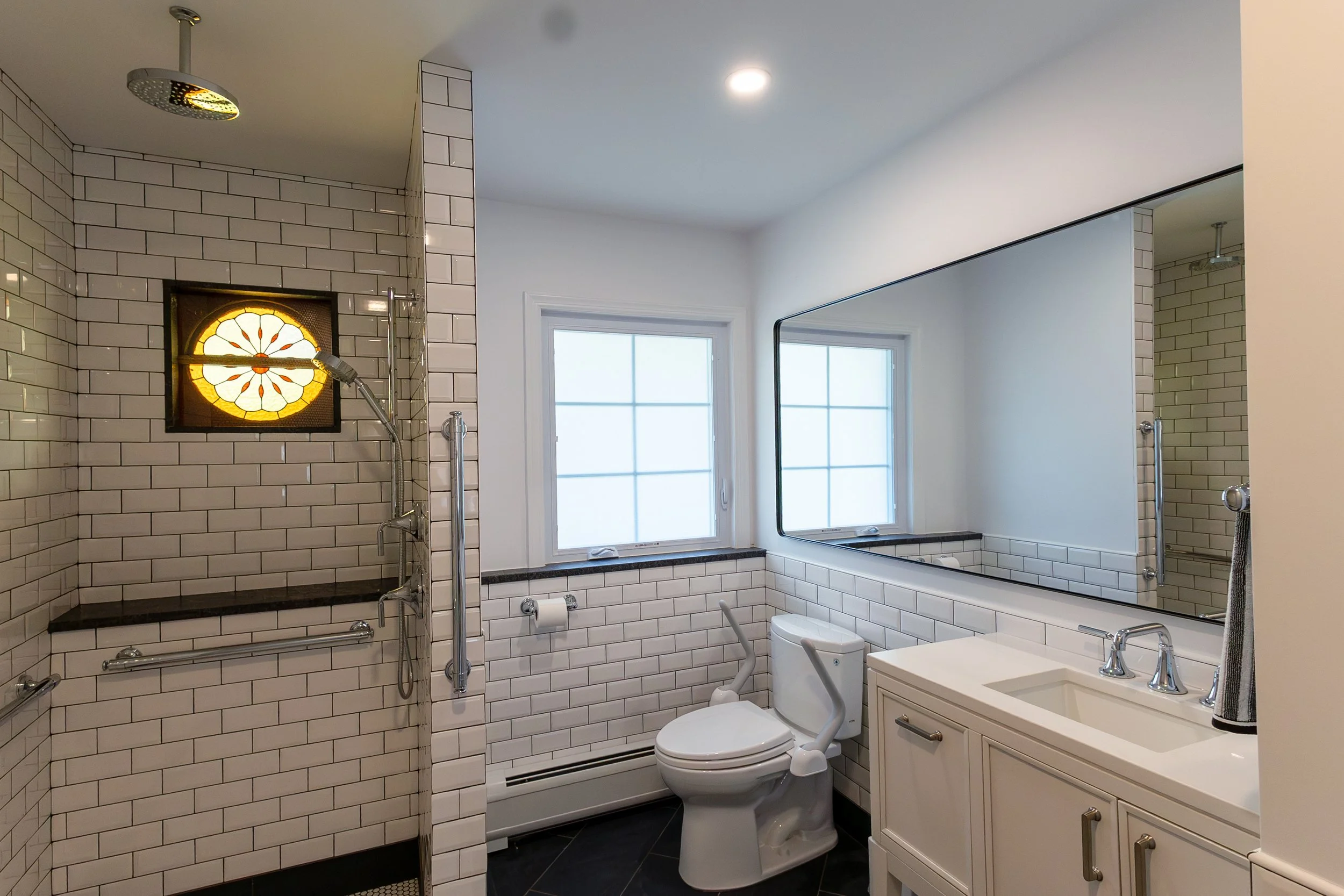 bathroom1.jpg
