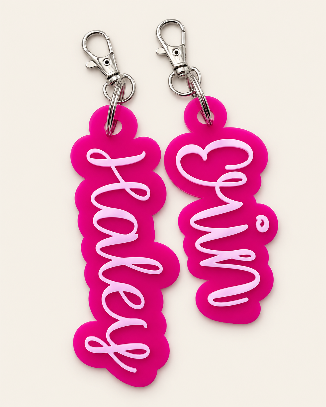 personalized-scalloped-keychain.png