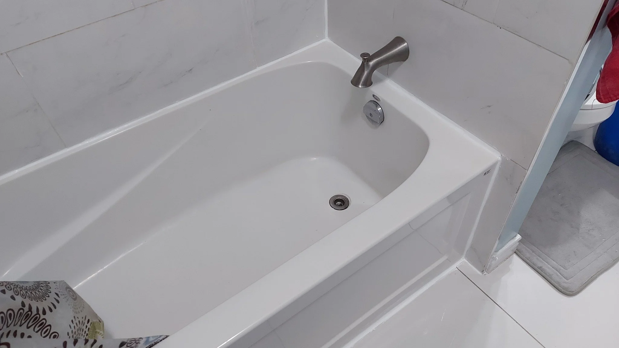 Recaulking #cleaning #cleaningtips #cleaningservice