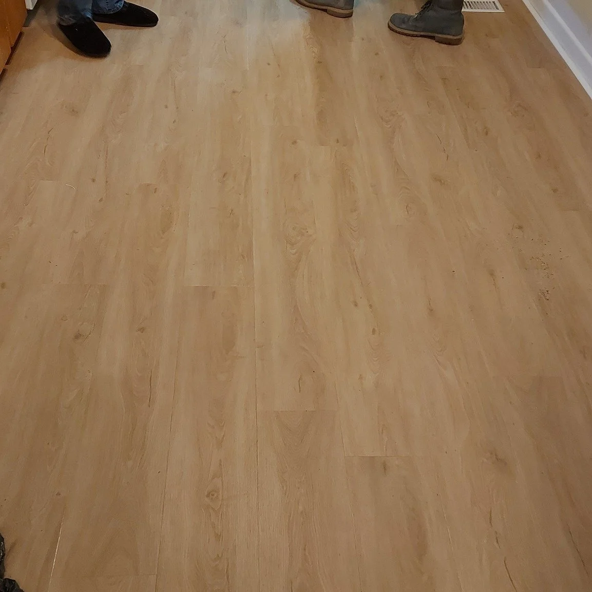 Laminate installation. #laminate #laminateinstallation #laminateinstallations