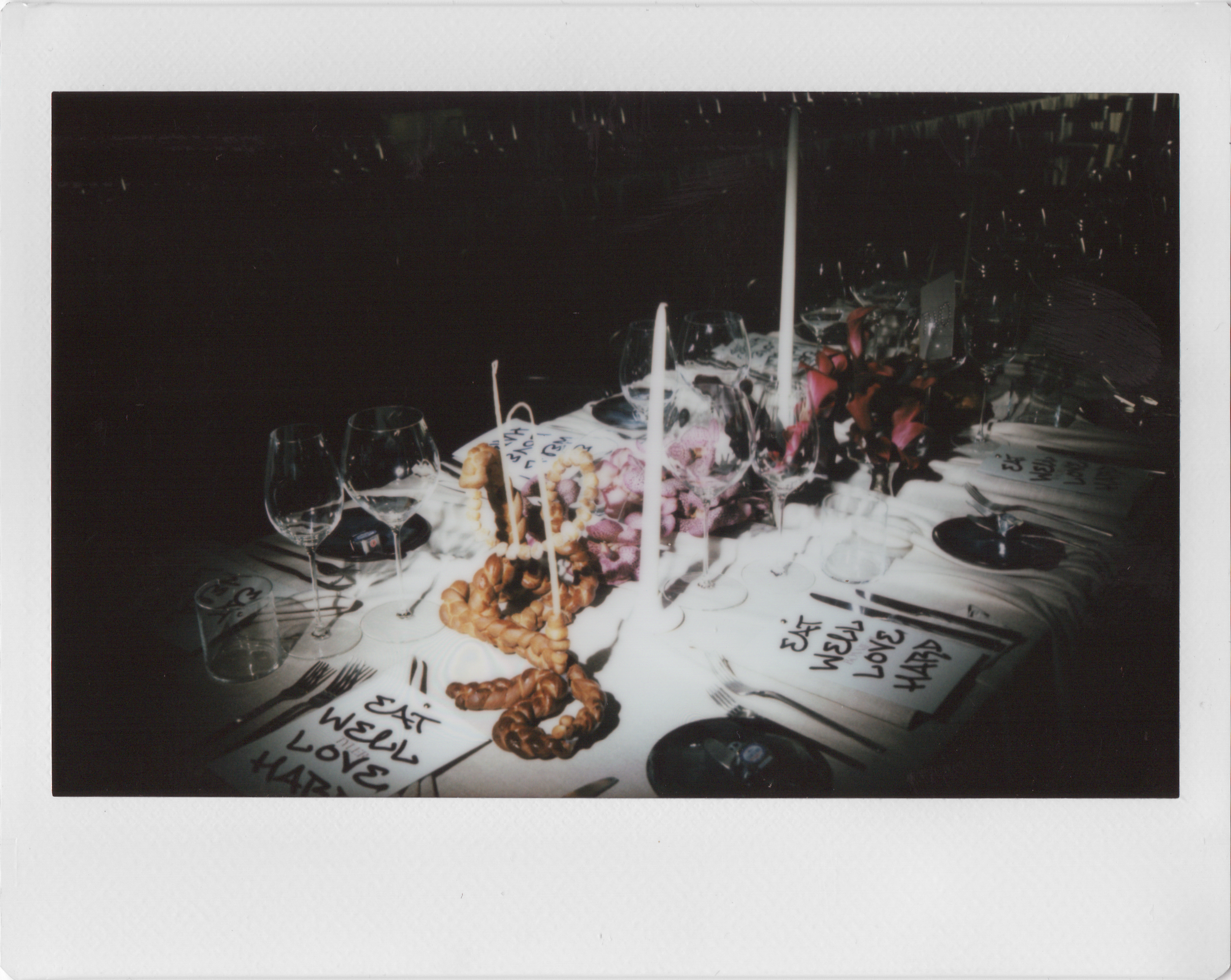 20260117_Wedding_Raymond-Bonnie_Jackalope-Hotel_Club-Grain-Film-Photography_Polaroid_011.png