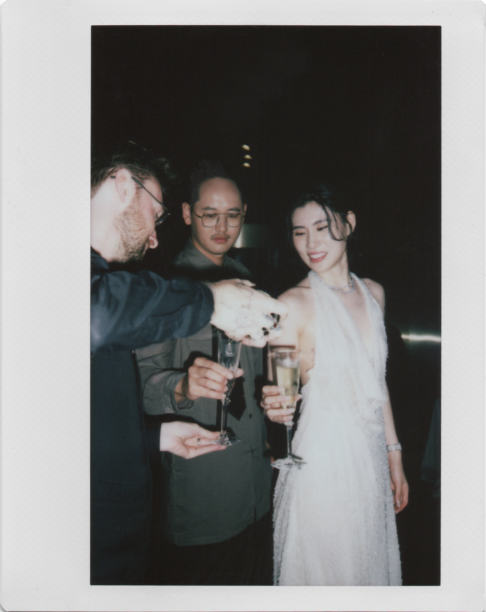 20260117_Wedding_Raymond-Bonnie_Jackalope-Hotel_Club-Grain-Film-Photography_Polaroid_016.png