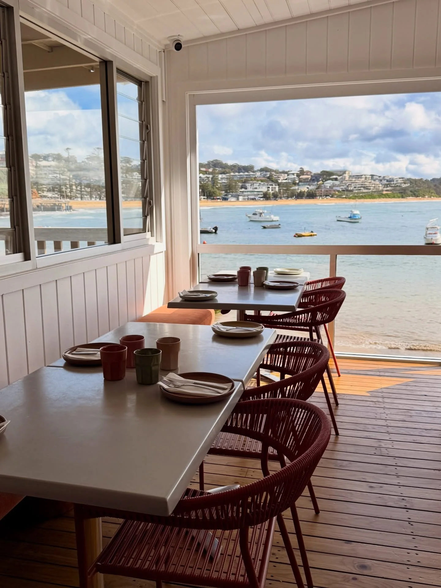 If you ever have trouble finding a table at Amarilla, let me give you some lunch dining hacks&hellip;

Book an early lunch at 11:30/11:45 - these are not only our less busy sitting times, they&rsquo;re often the most pleasant time of the day to sit b