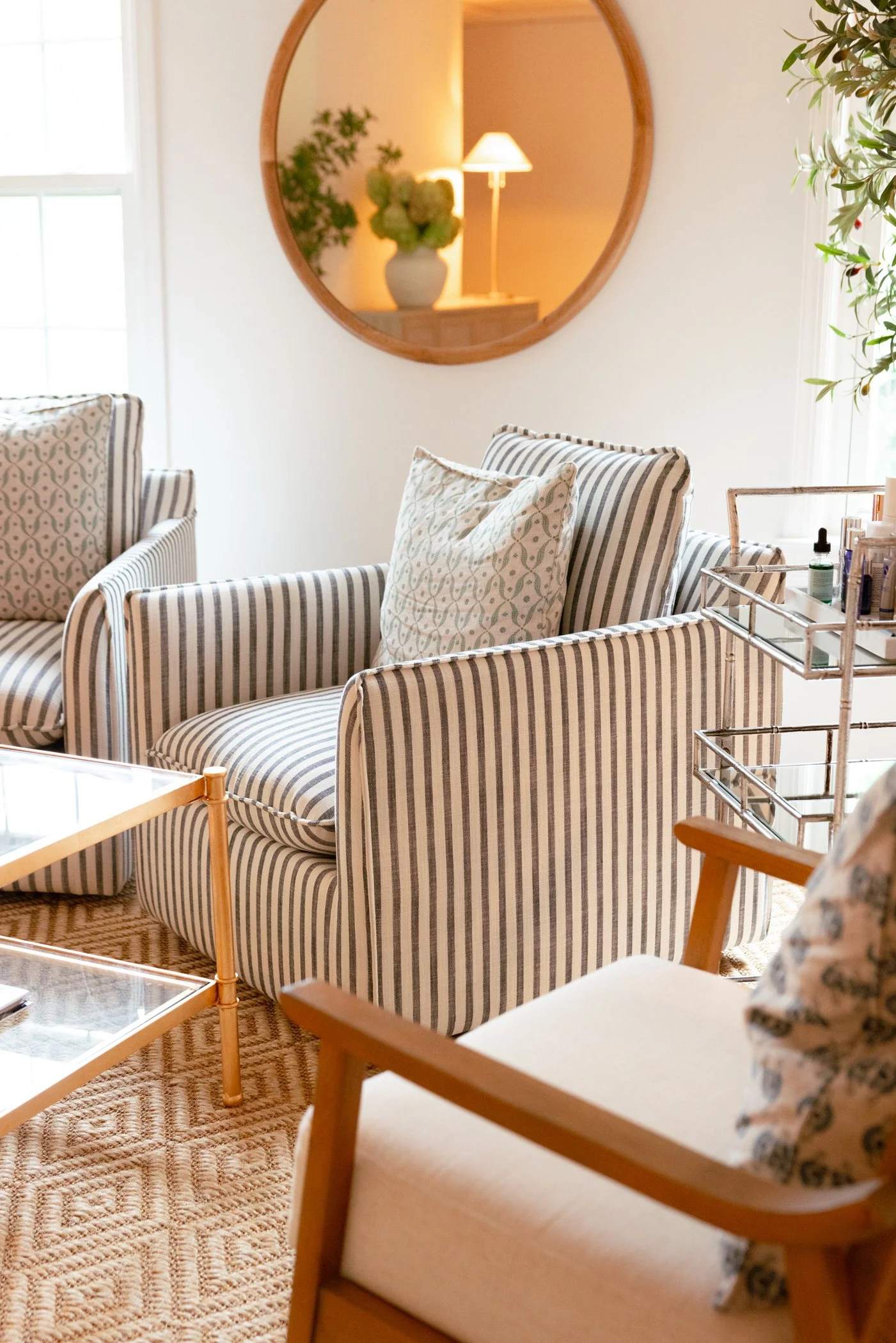 Clean, modern waiting room at Haven Wellness & Aesthetics, a medical aesthetics and wellness practice in Fair Haven, NJ