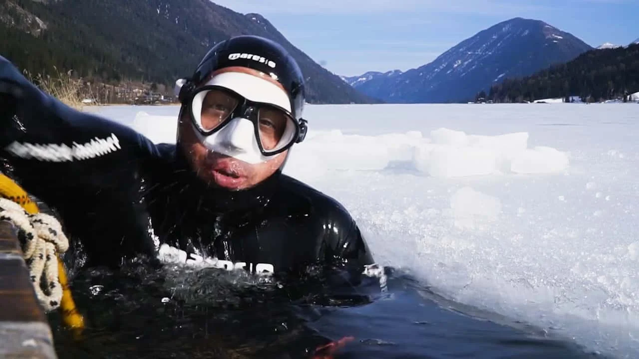 BBC Reel – Underwater Ice Hockey