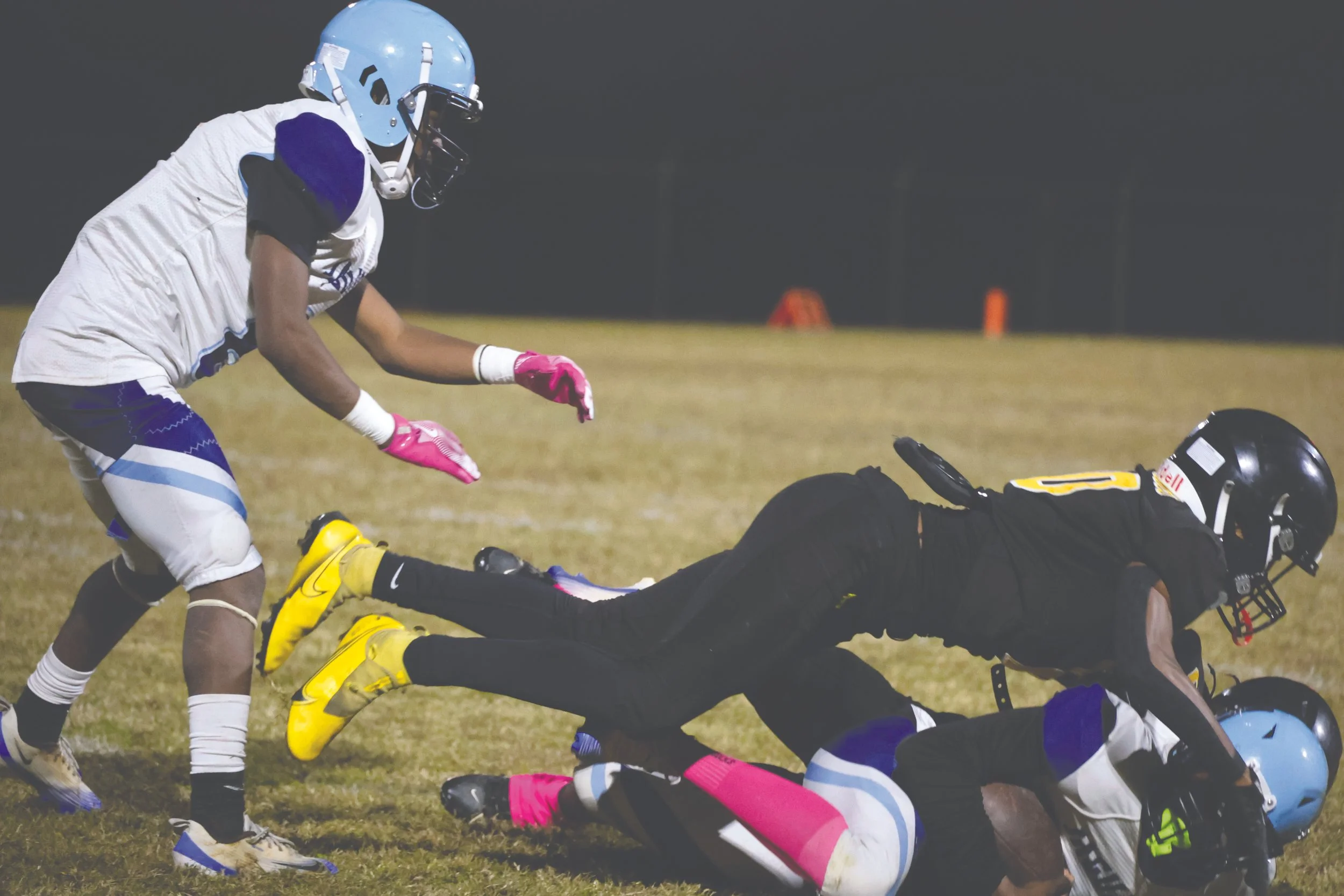 Bulldogs finish strong, down Barbour County 37-6