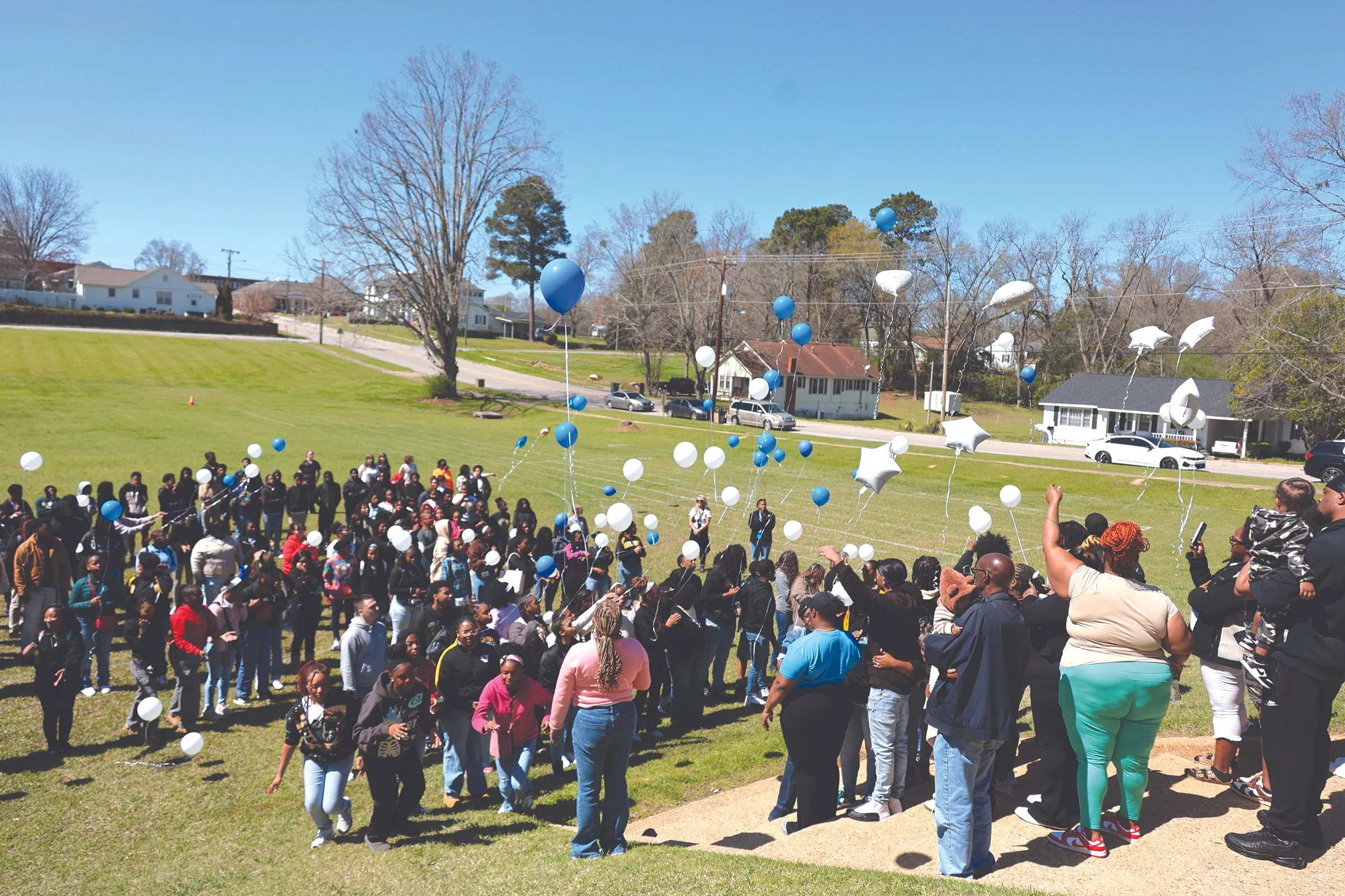 LHS holds balloon release to remember student 