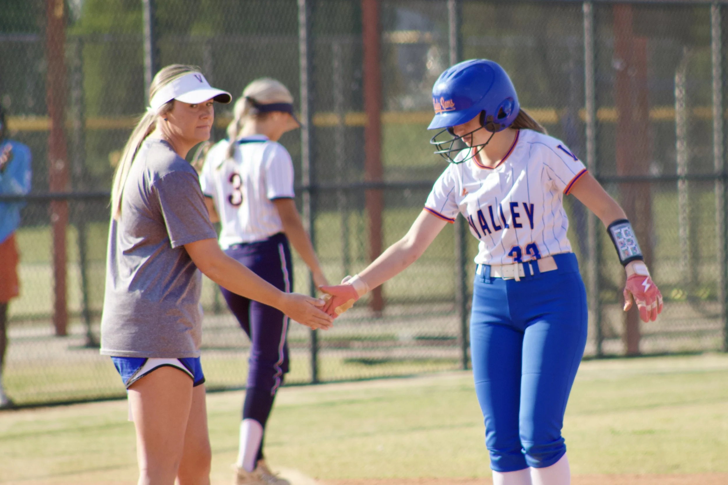 Lee-Scott buries Valley with fourth-inning barrage