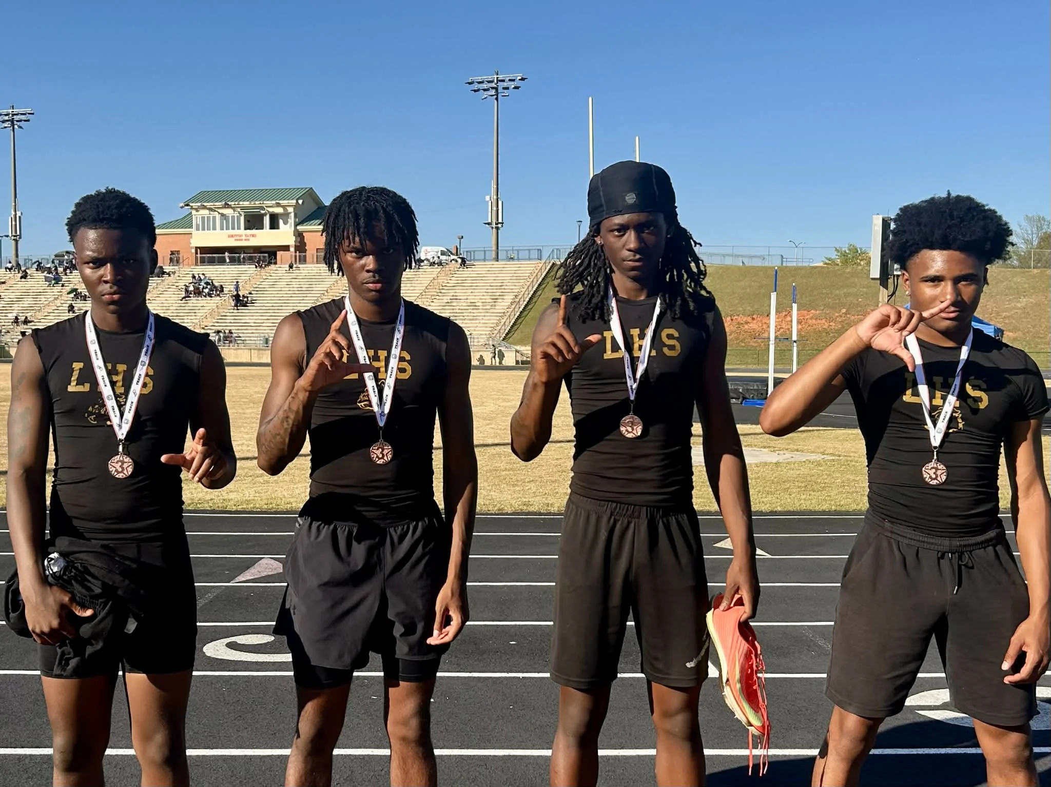 LaFayette boys 4x100 team places at Valley meet