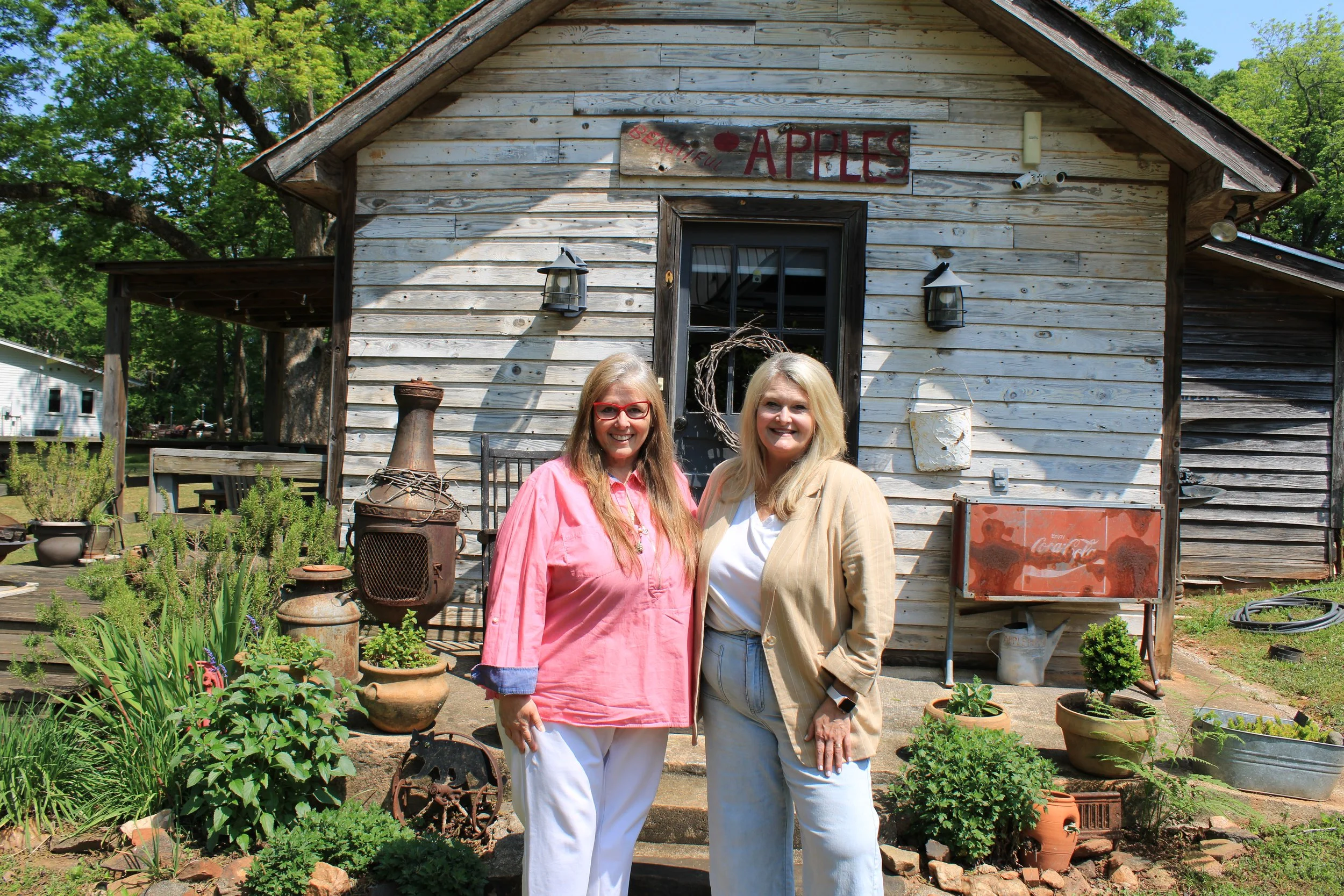 Shoofly Farms rings wedding bells