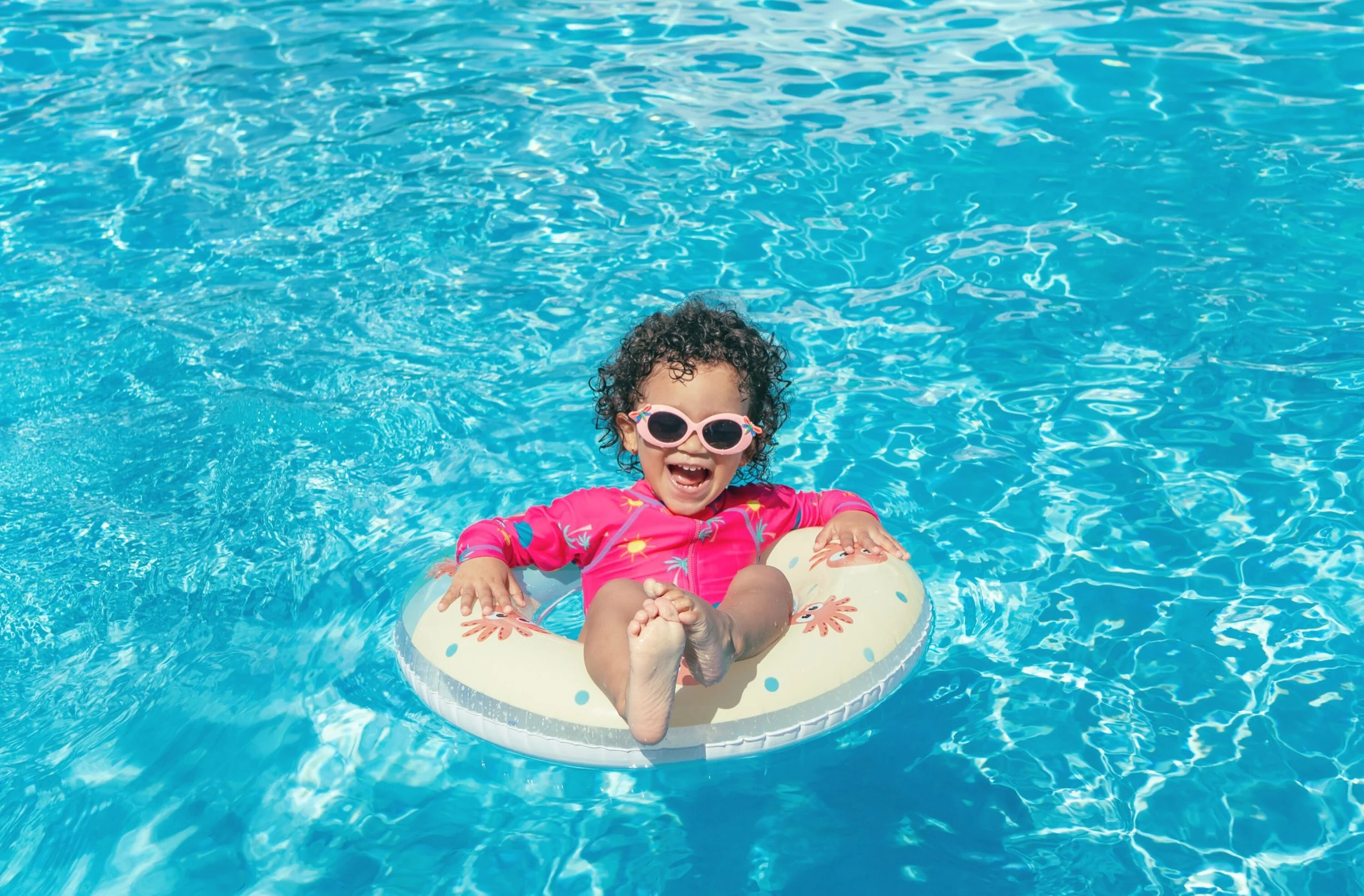 Keep children safe in the sun, water this summer