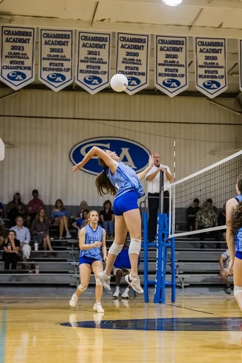 Lady Rebels earn 3-0 senior night win