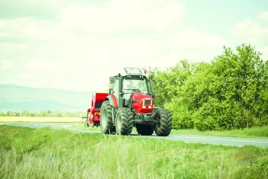 Harvest in motion: Share the road with farmers this fall