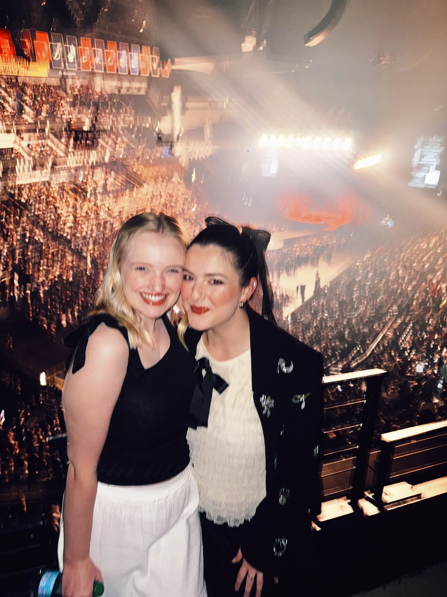 @sukiwaterhouse the woman u are