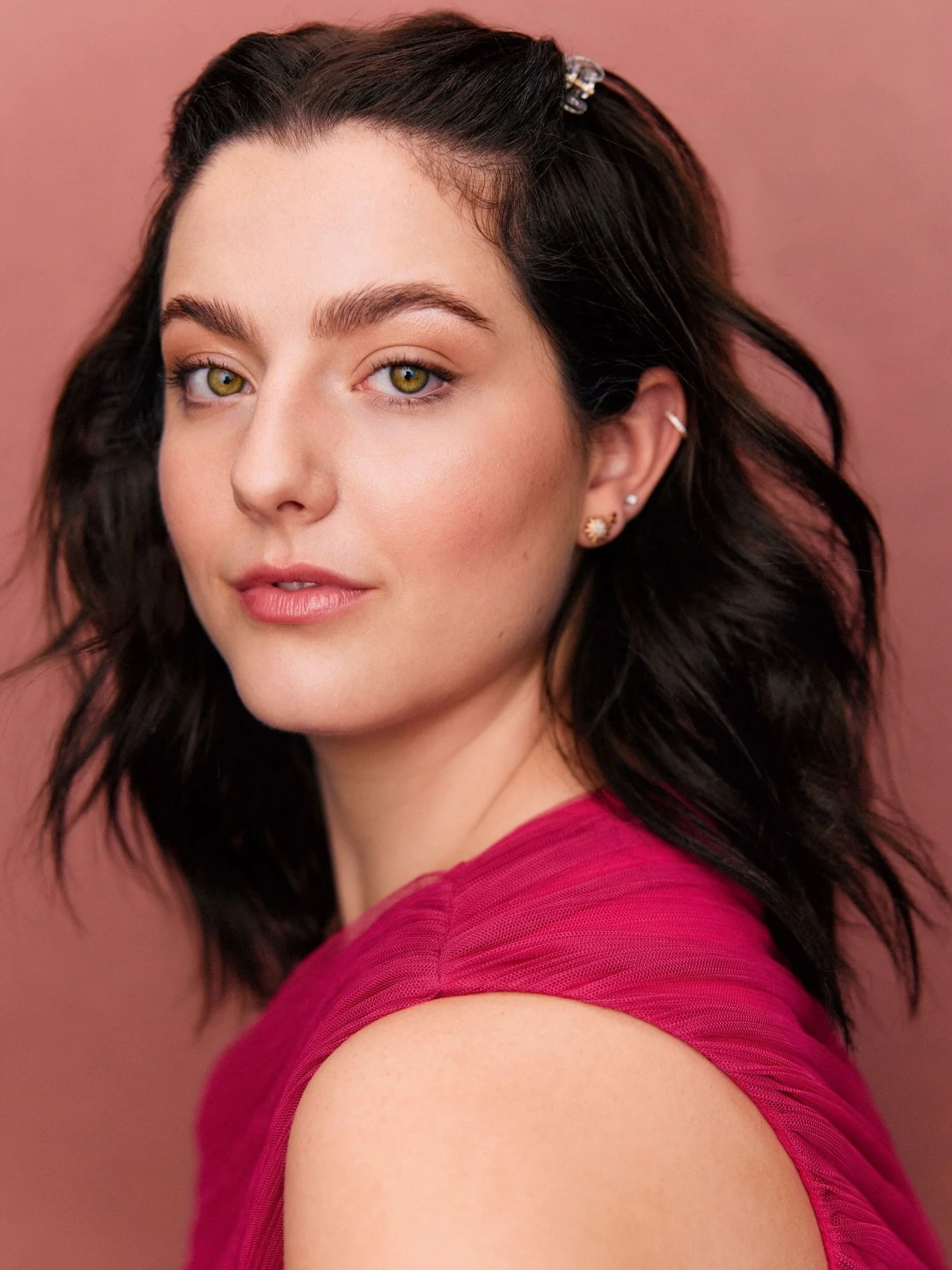 1-800-castmeplease! 
#newshots #helloworld #seniorszn 
📸 🩷💃🏻 🎀