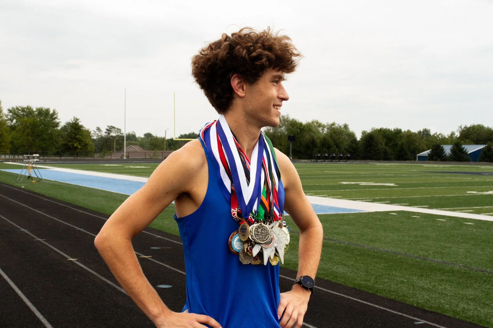 robert senior photos-40(1).jpg