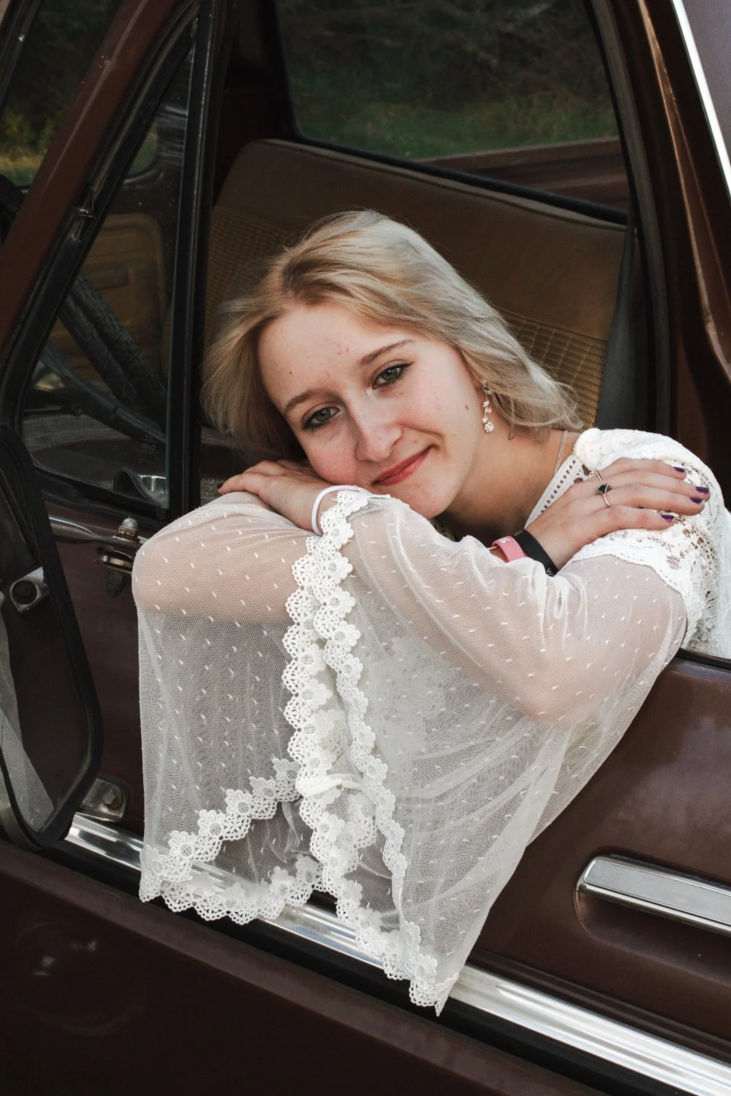 taylor senior photos-66.jpg