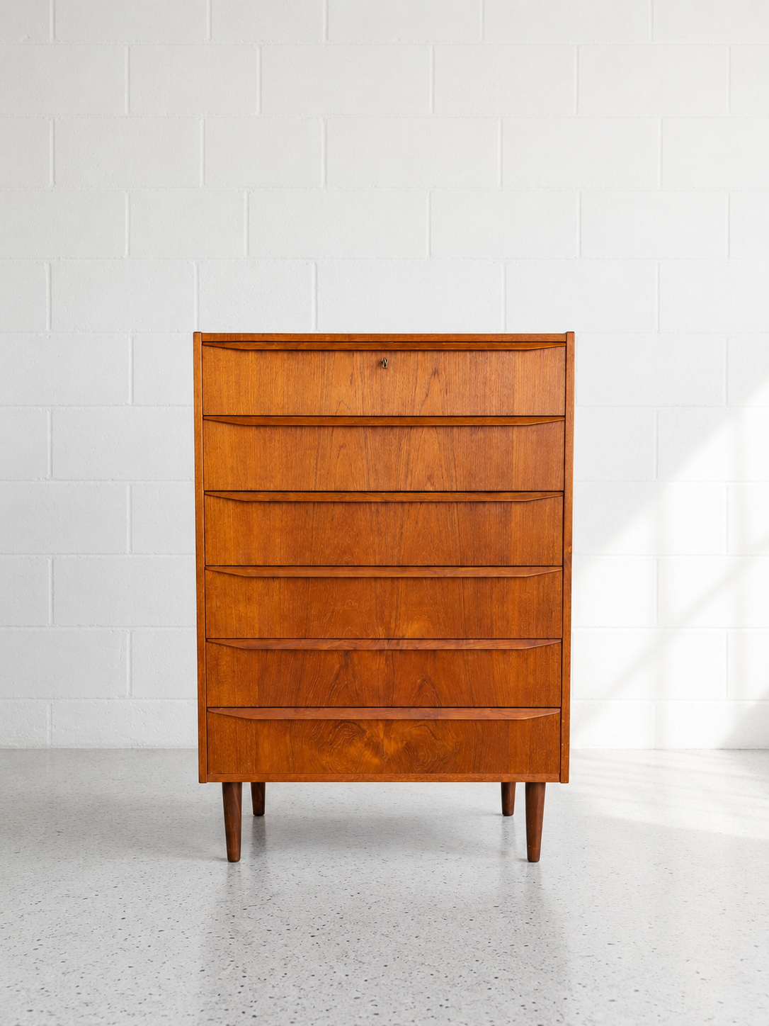 Teak Chest of Drawers.png
