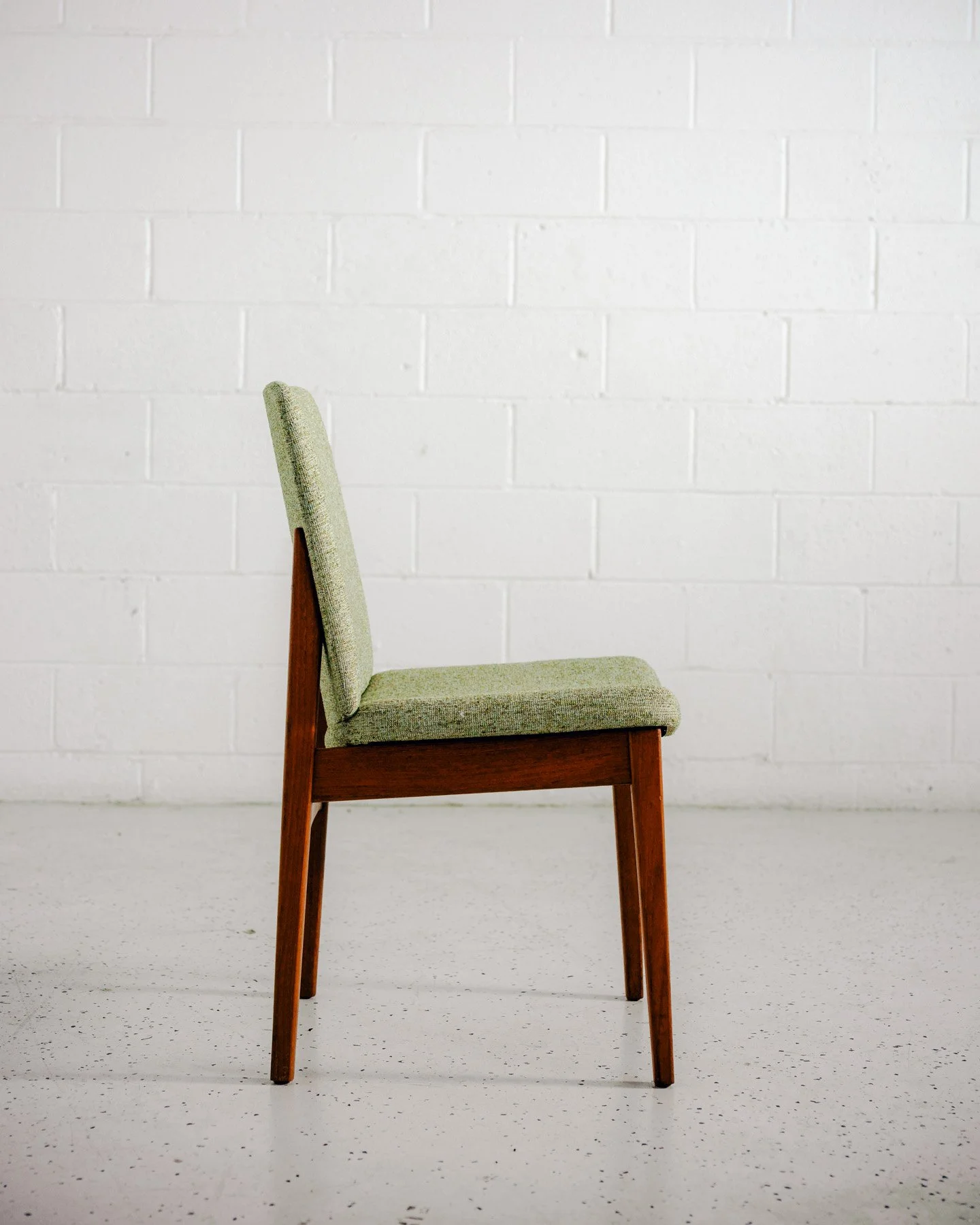 new chairs-15 2.JPG