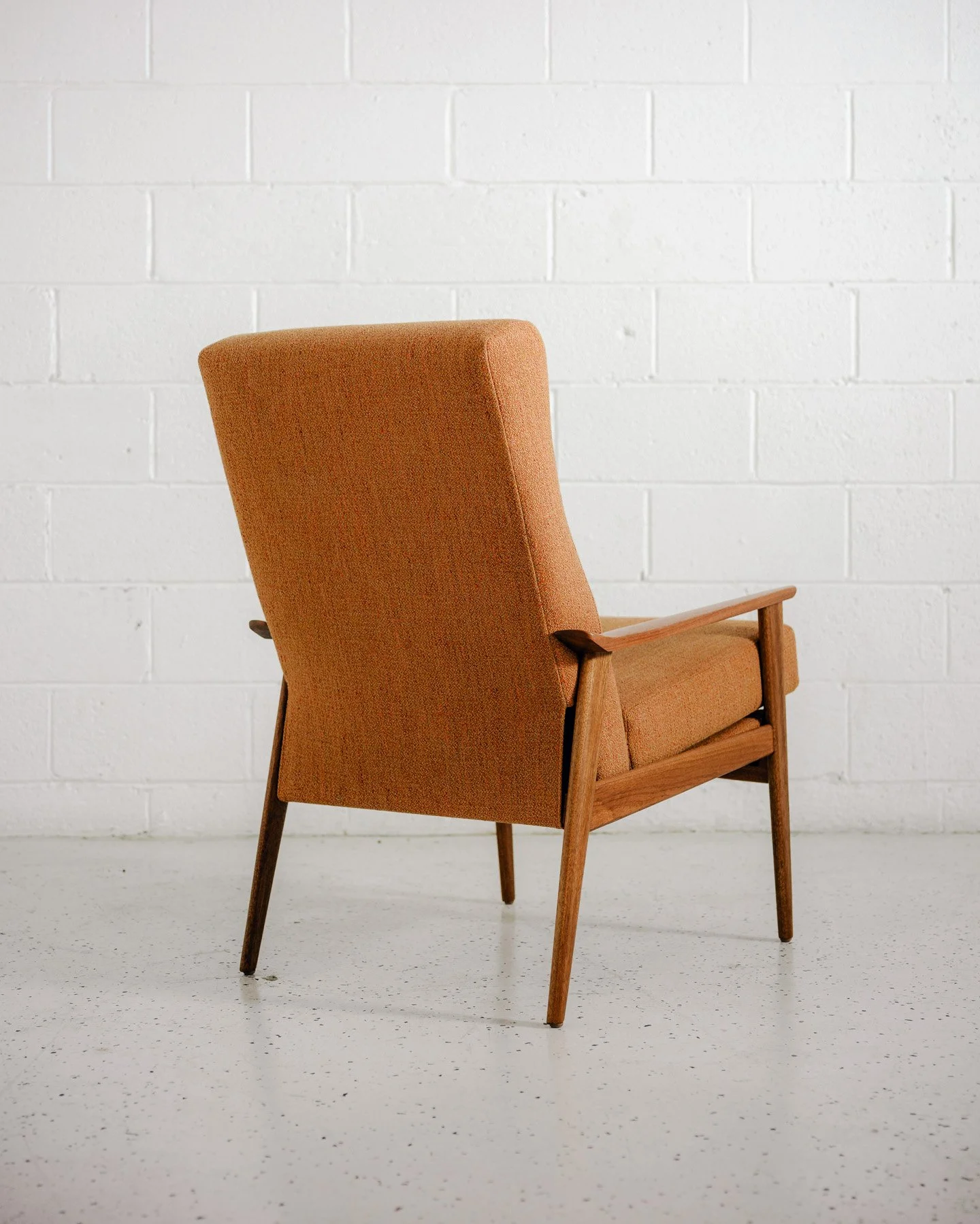 new chairs-03.JPG