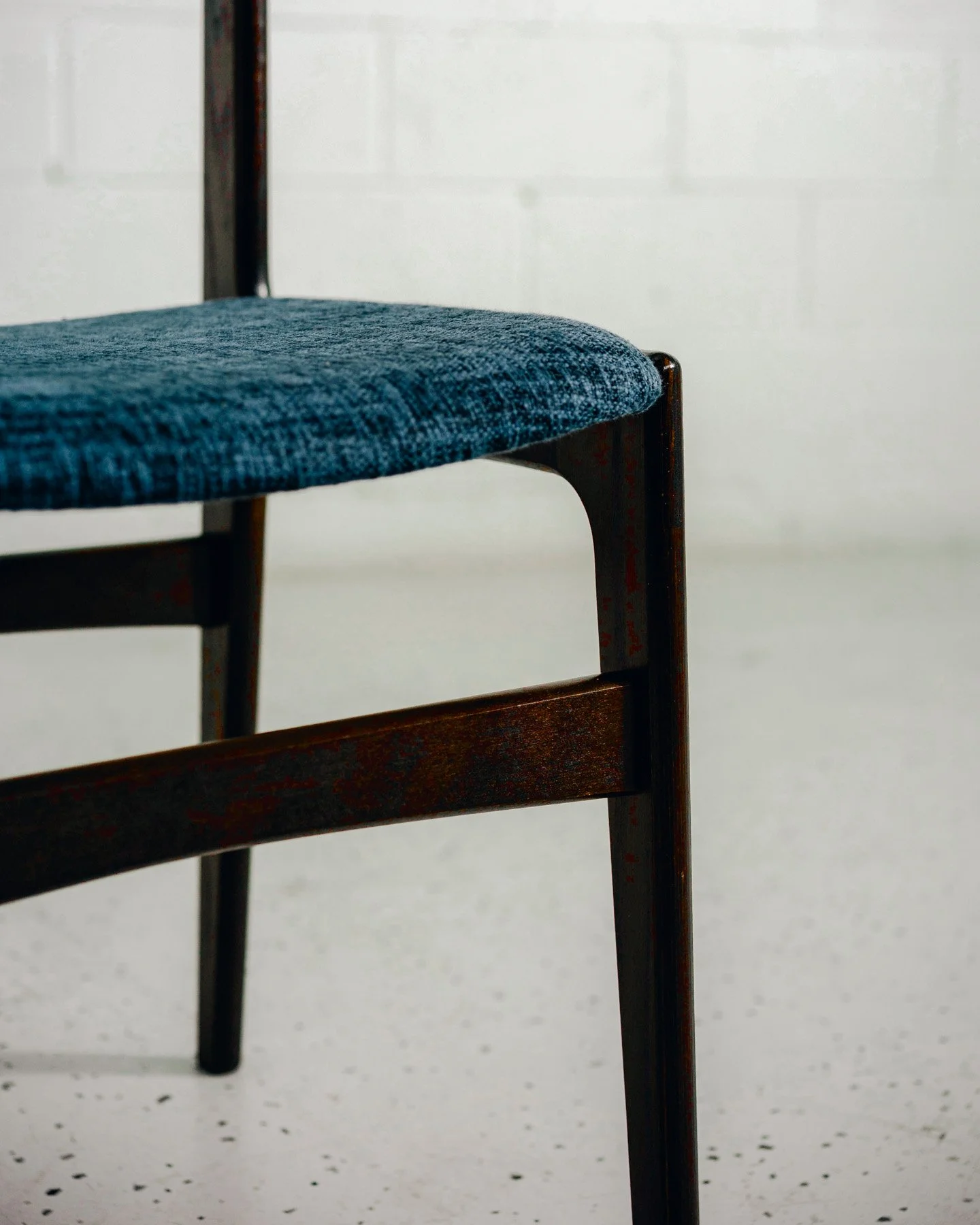 new chairs-34 2.JPG