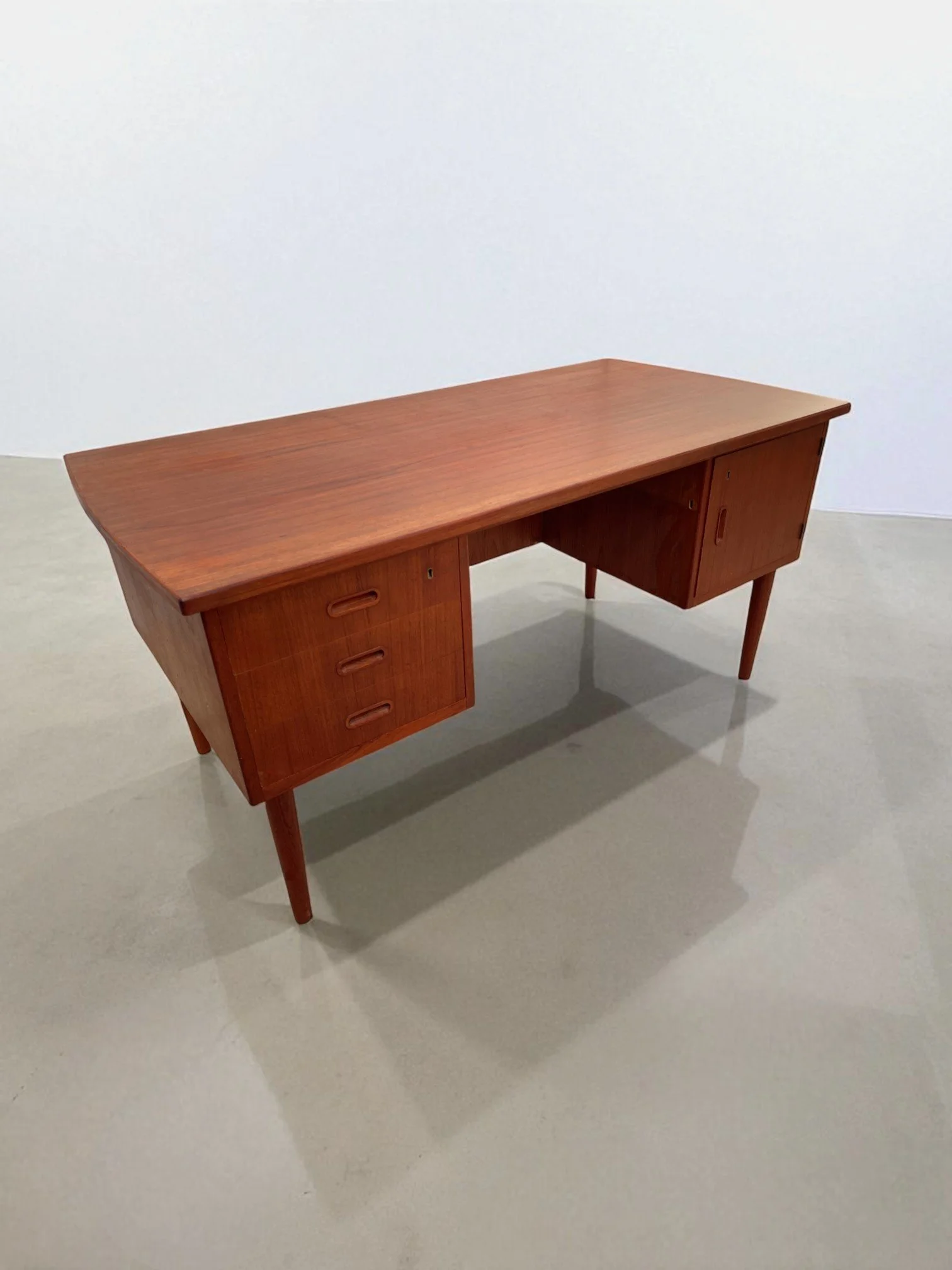 Danish Desk with bookshelf back 3-Photoroom.jpg